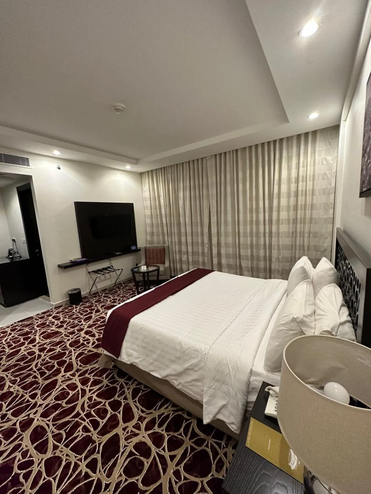 Bed in Al Joud Hotel Makkah
