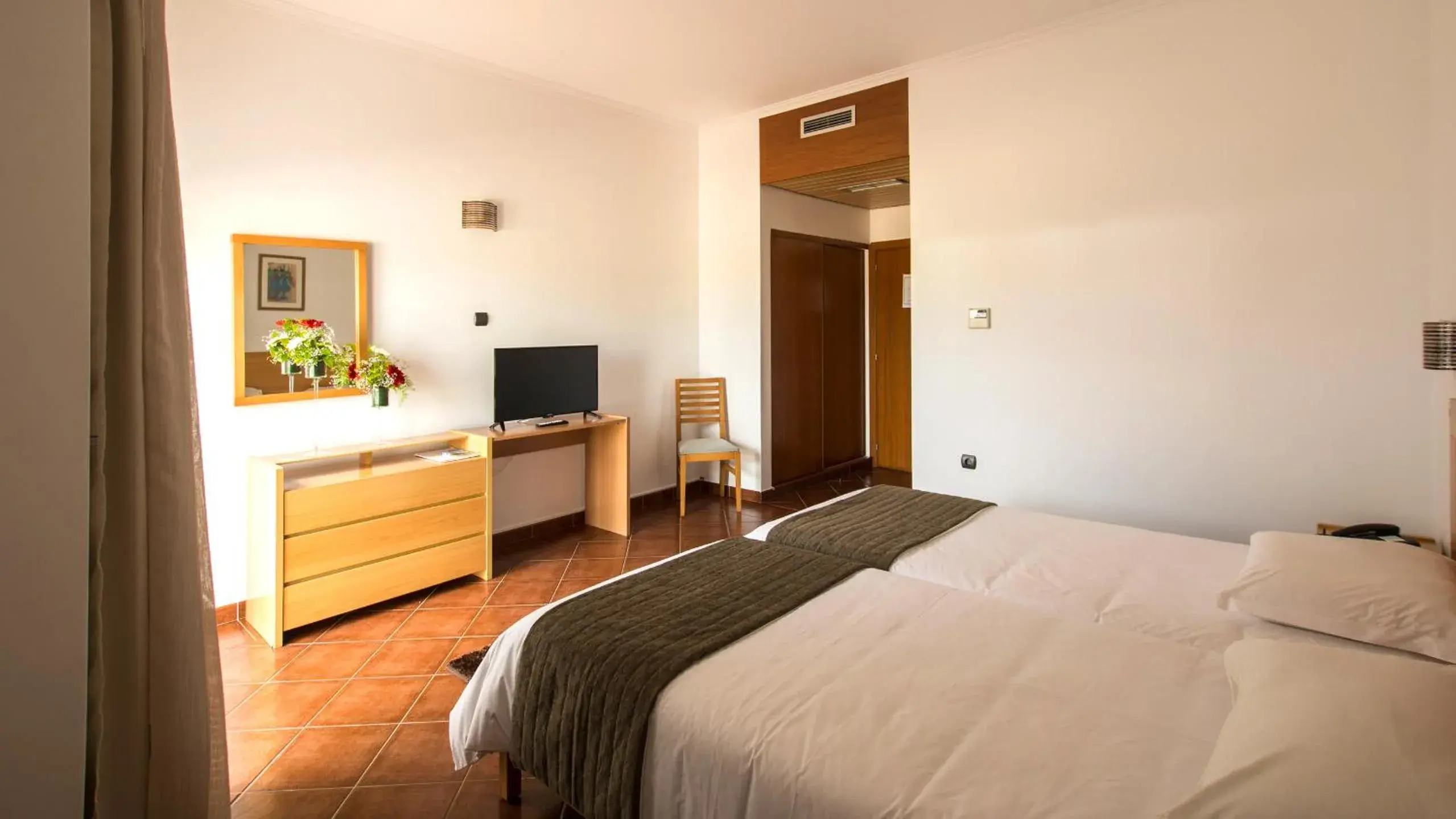 Double or Twin Room - single occupancy in Hotel Santa Maria Double or Twin Room - single occupancy in Hotel Santa Maria