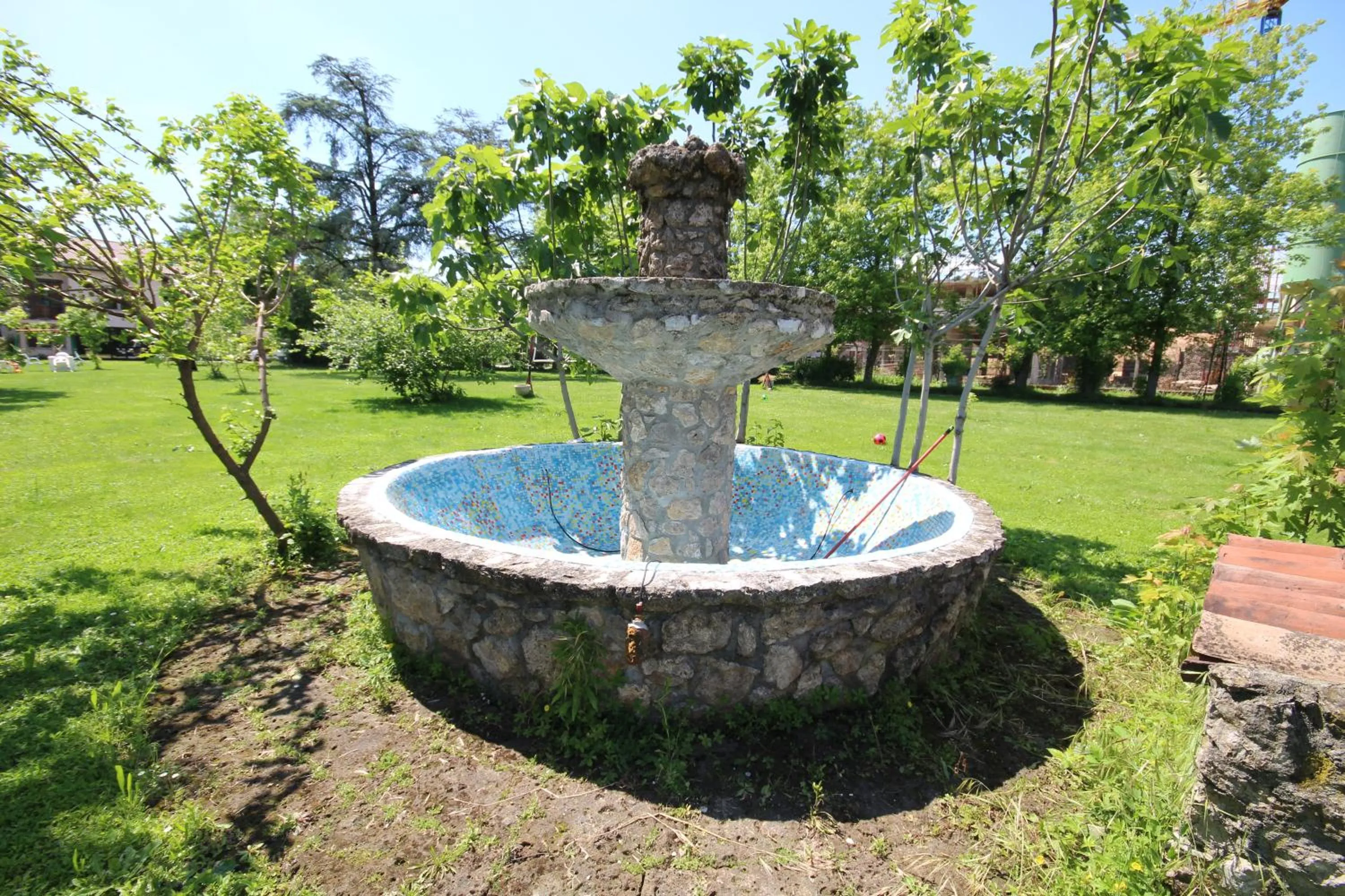 Garden in B&B Family First