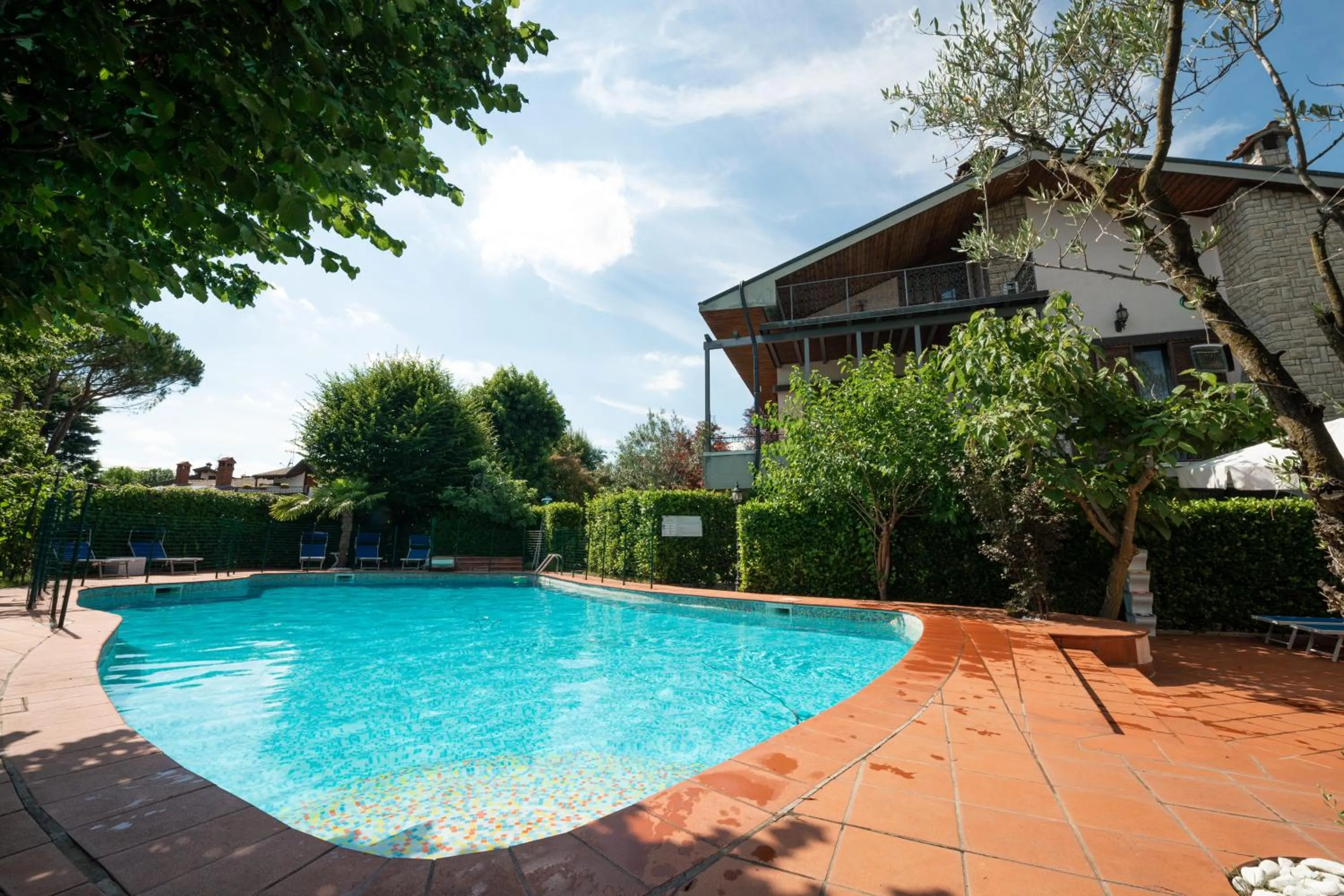 Swimming pool in B&B Family First