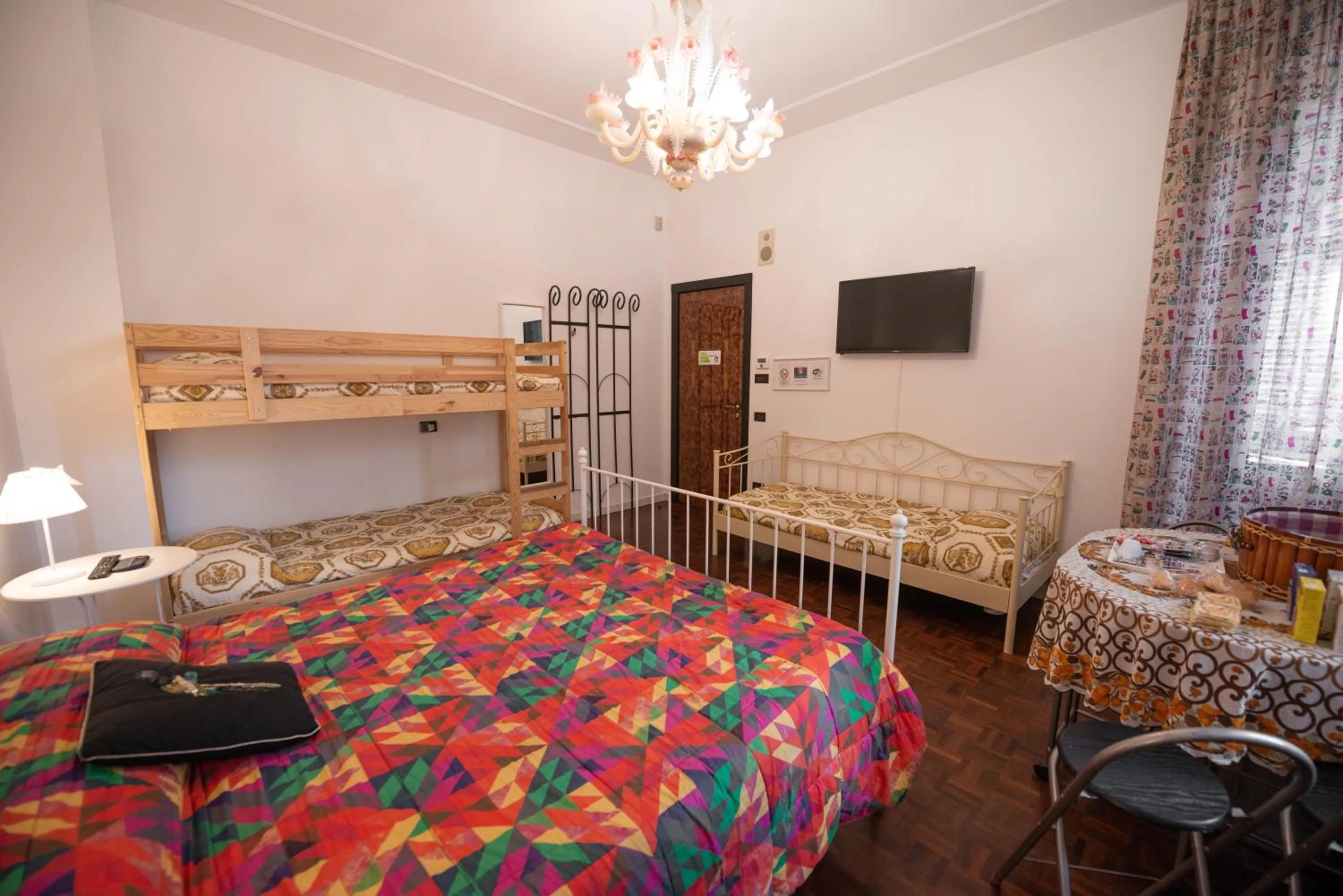 Bed in B&B Family First