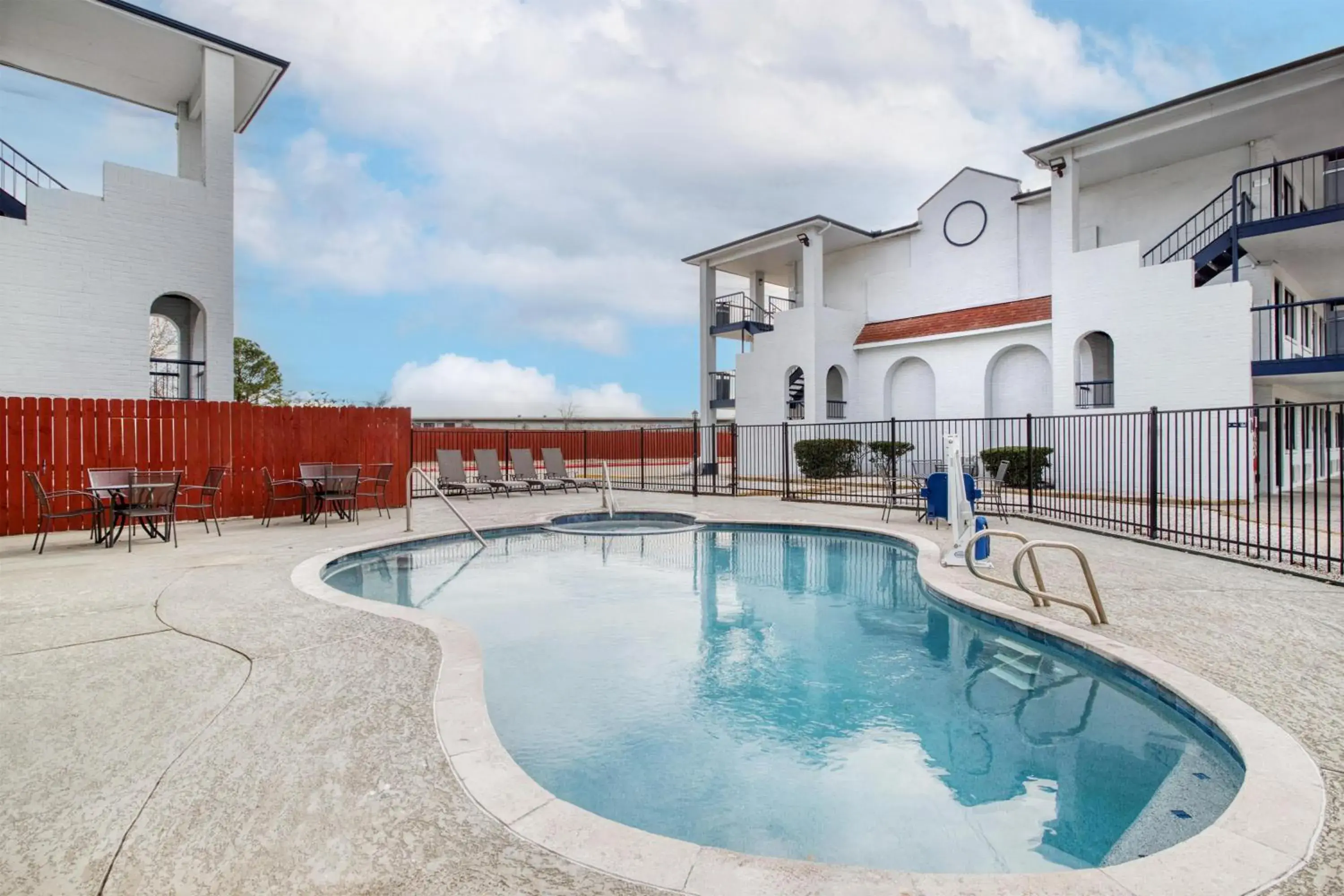 Pool view in SureStay Hotel by Best Western Spring North Houston Pool view in SureStay Hotel by Best Western Spring North Houston