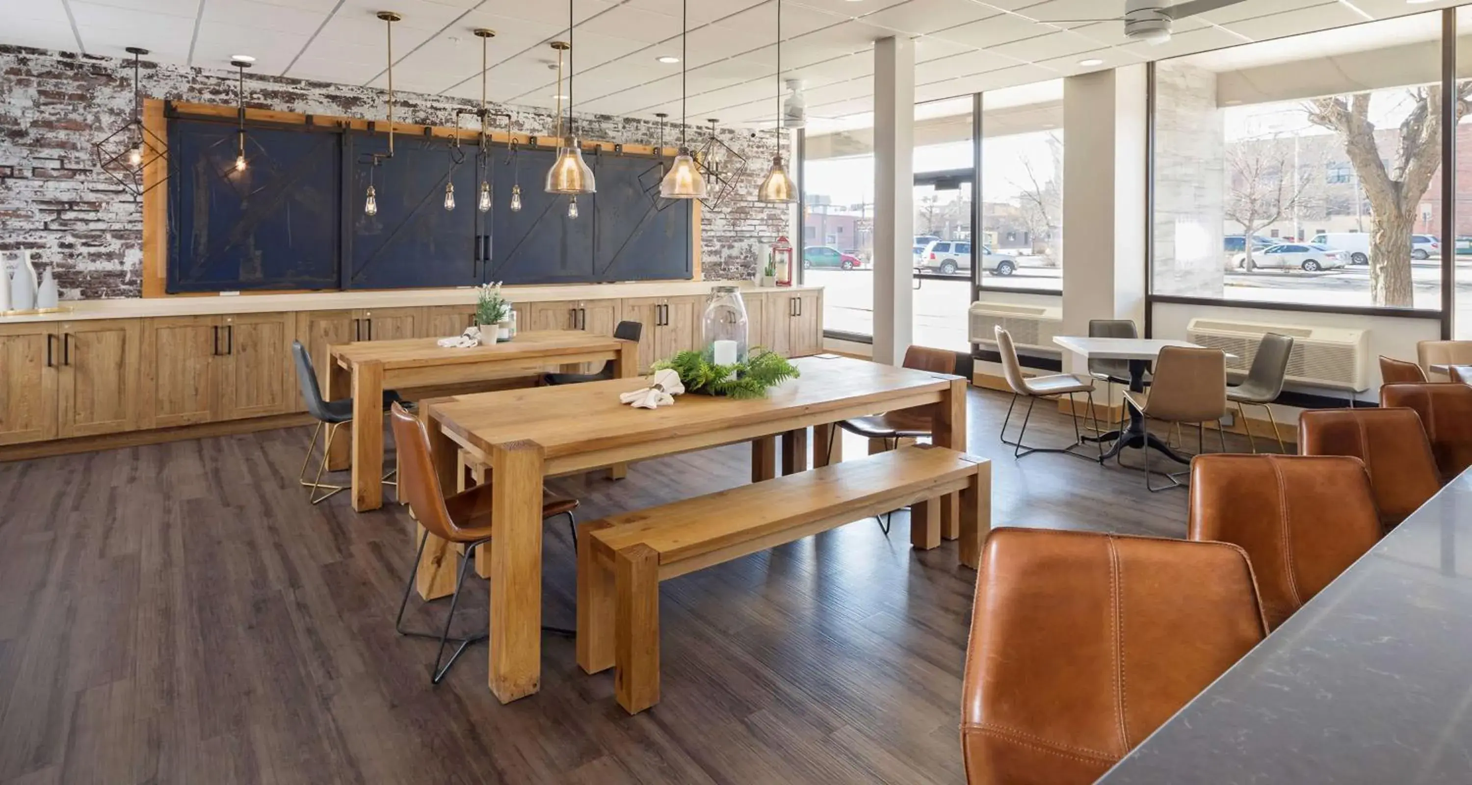 Lounge or bar in The Rushmore Hotel & Suites; BW Premier Collection Lounge or bar in The Rushmore Hotel & Suites; BW Premier Collection