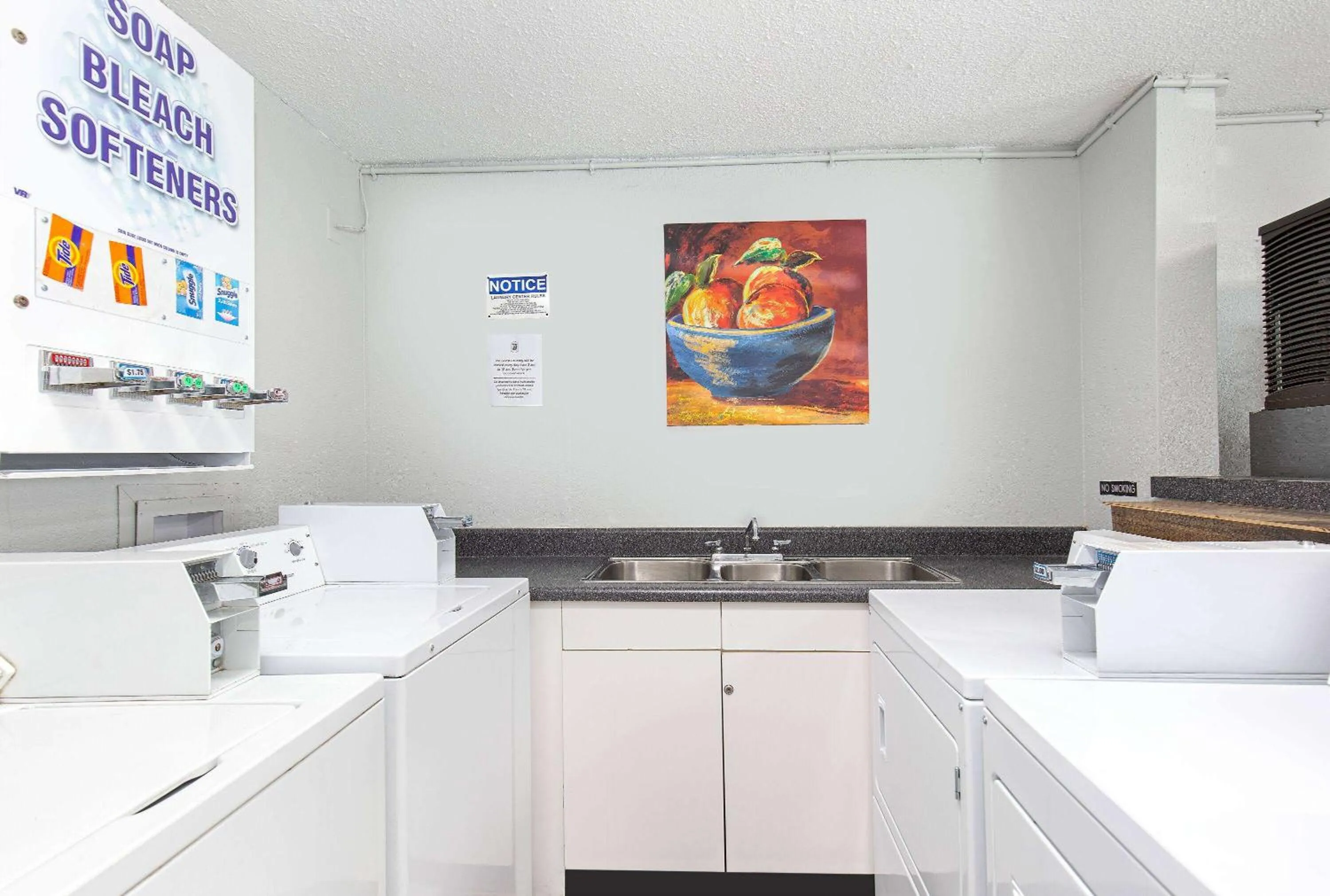 On site in Super 8 by Wyndham Johnson City