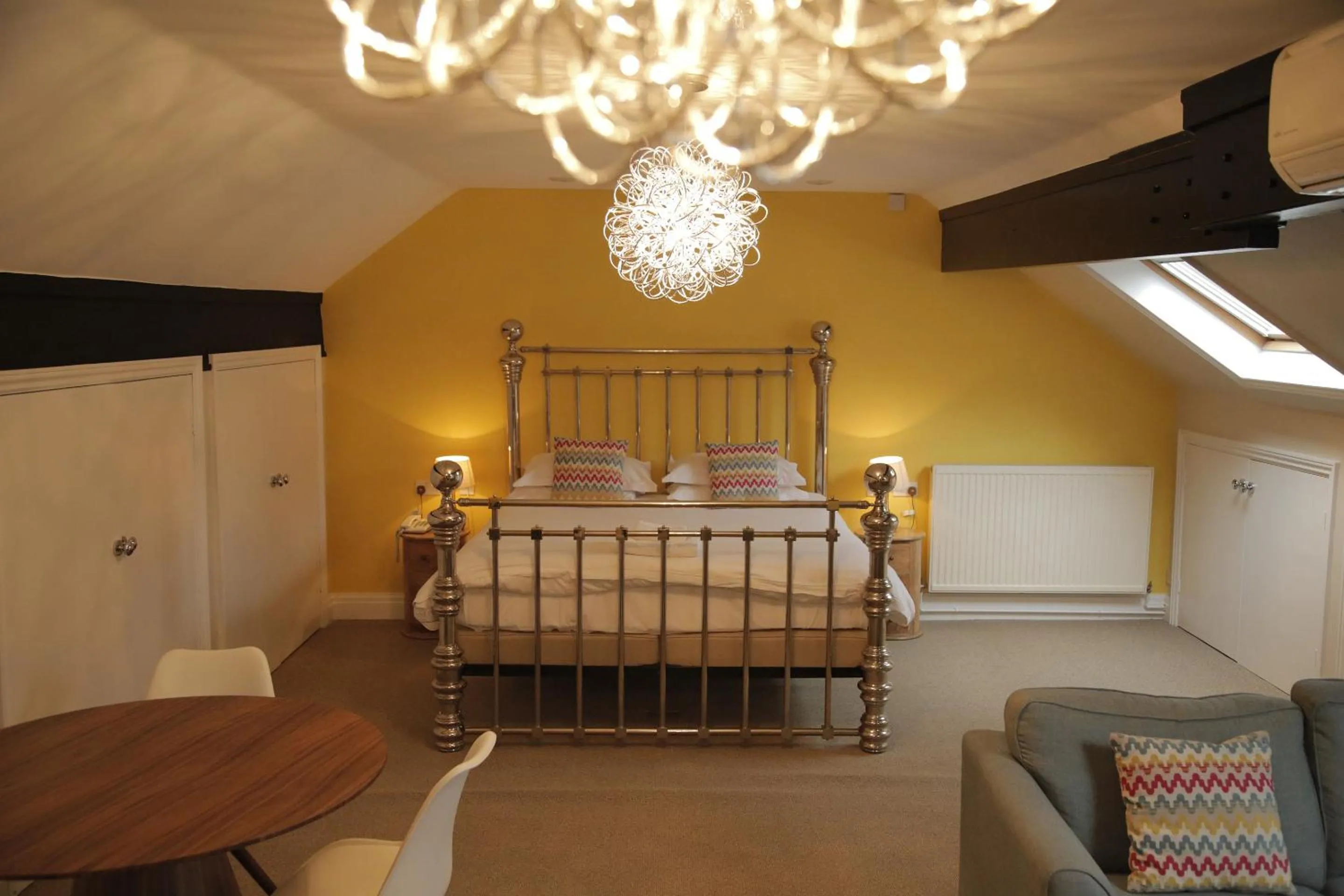 Decorative detail, Bed in B+B York