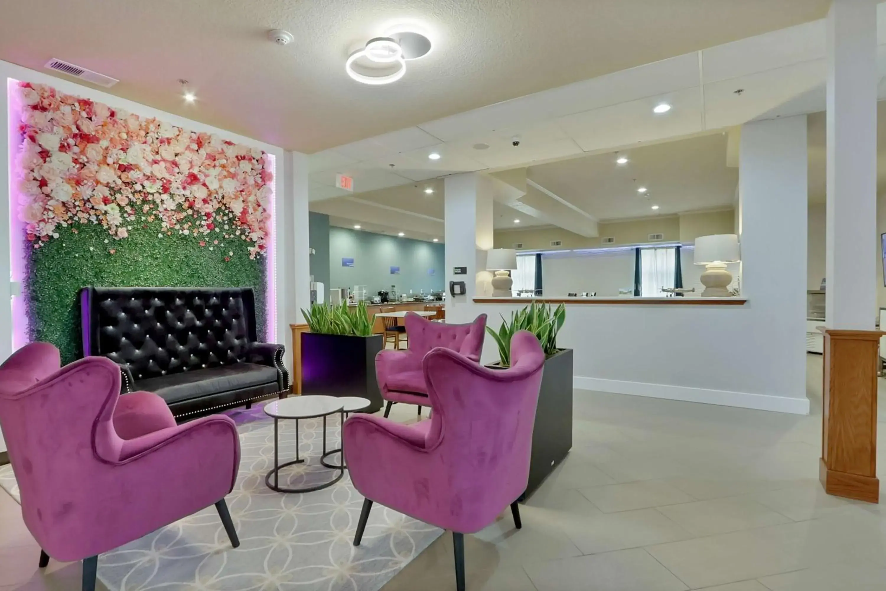 Lobby or reception in Best Western Liberty Inn DuPont JBLM Lobby or reception in Best Western Liberty Inn DuPont JBLM