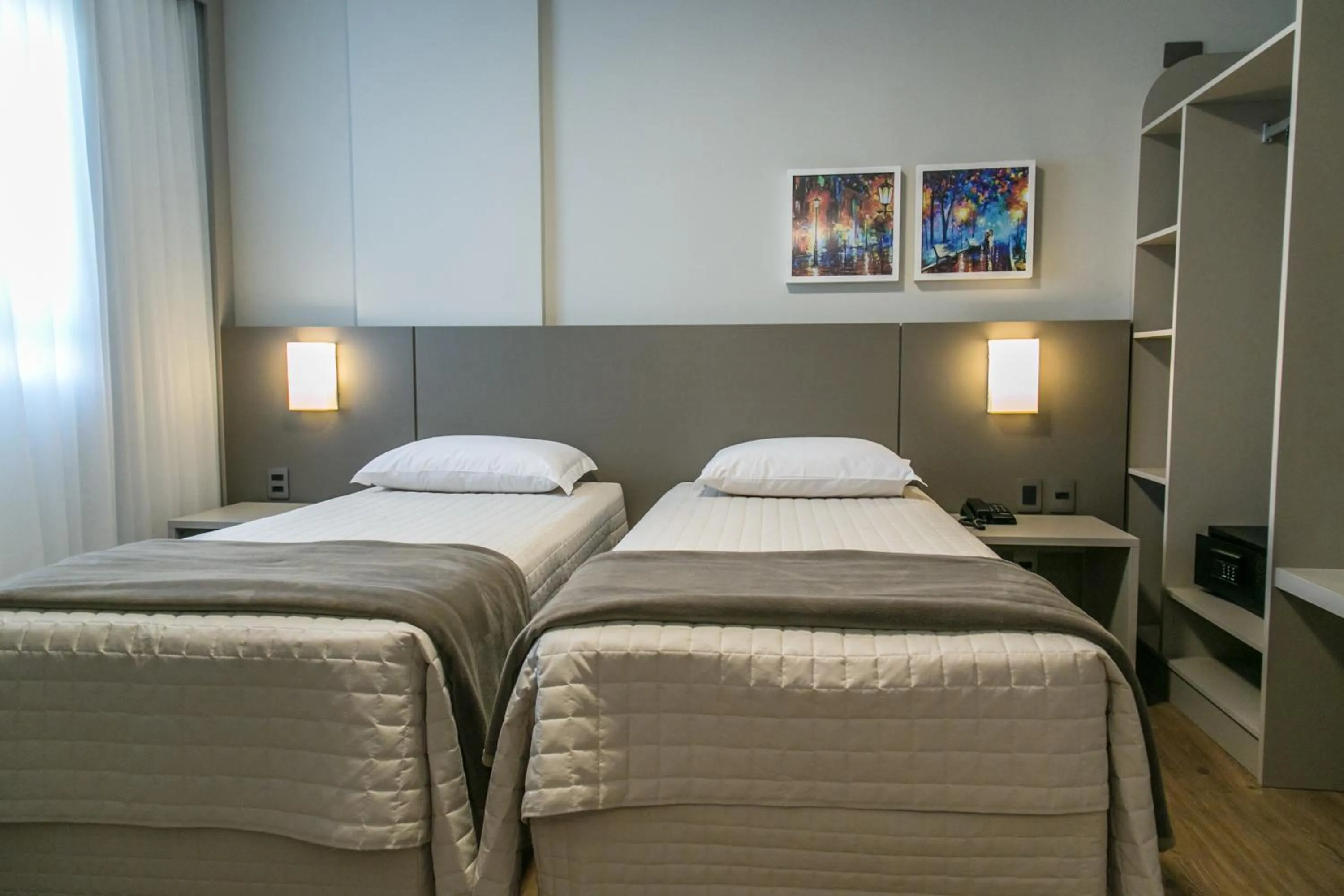 Bedroom, Bed in Tri Hotel Premium Criciúma