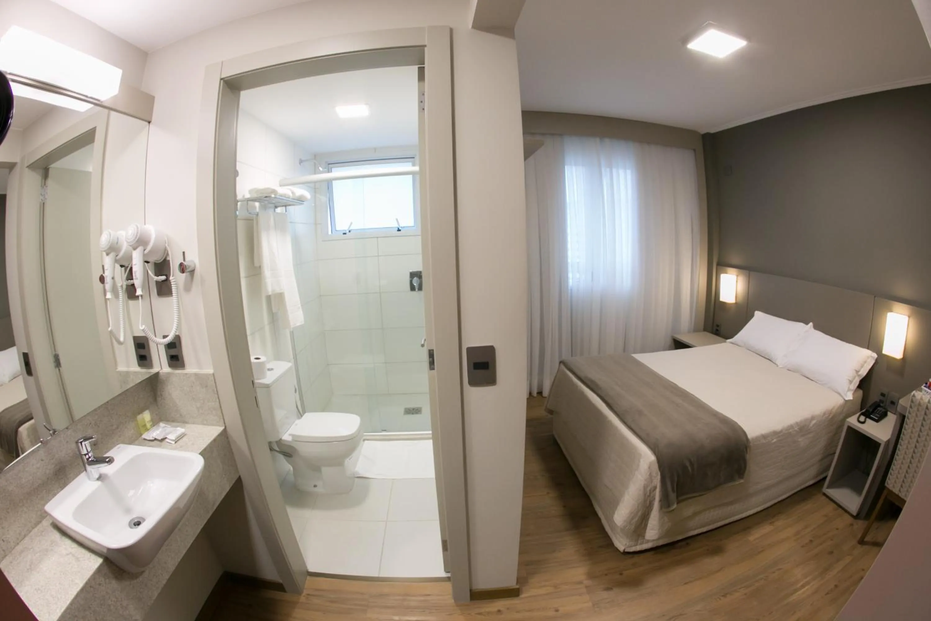 Photo of the whole room, Bed in Tri Hotel Premium Criciúma