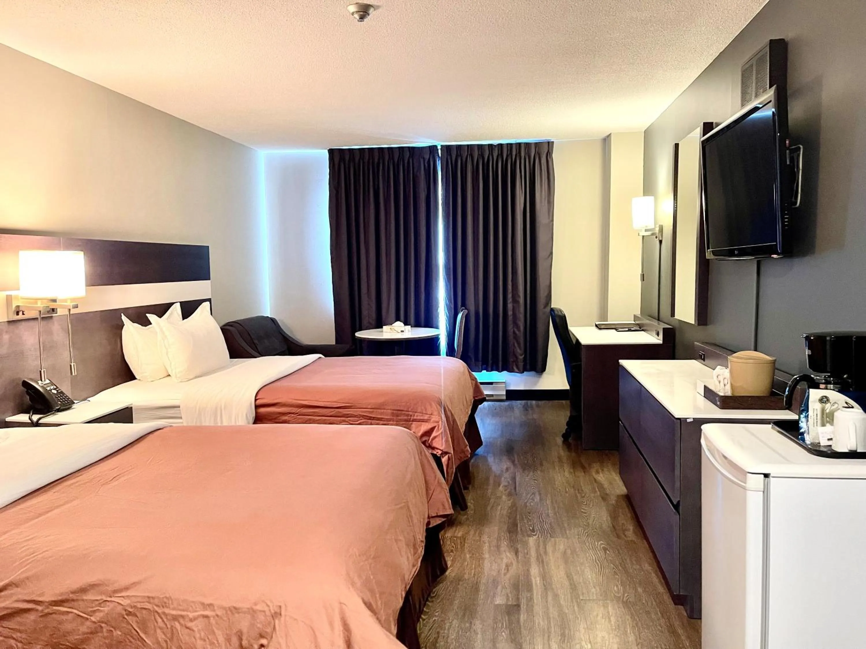 Bedroom, Bed in Auberge de la Gare