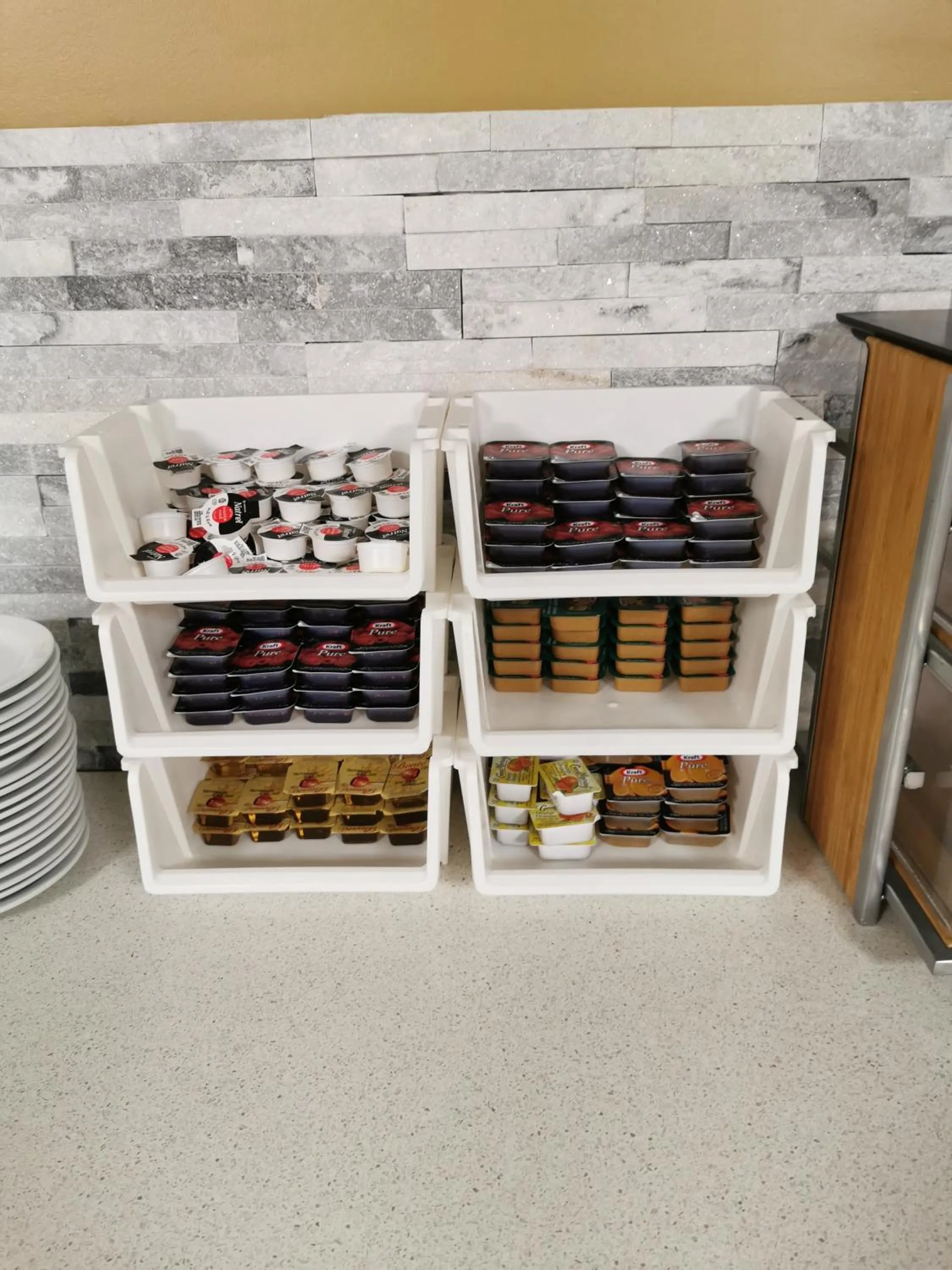 Breakfast in Auberge de la Gare