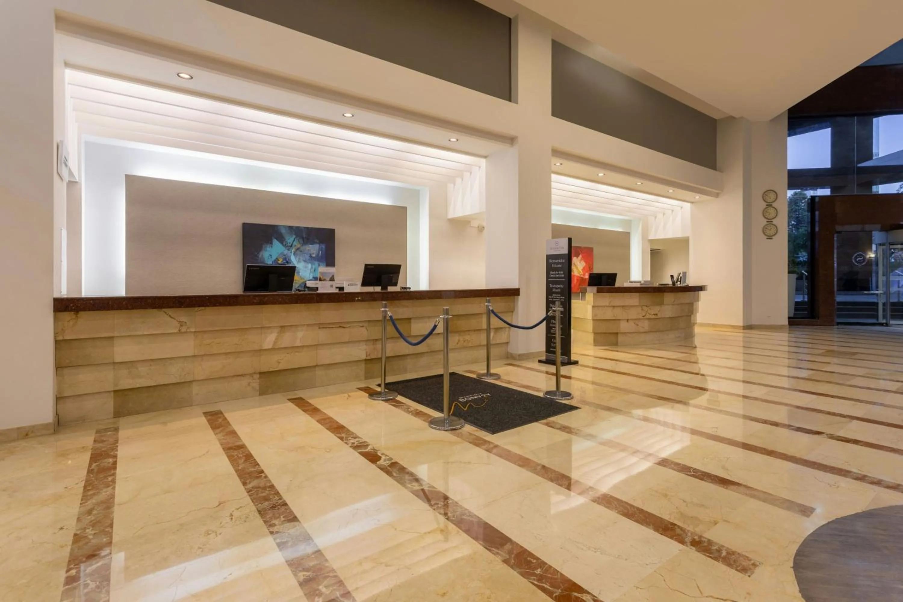 Lobby or reception in Sheraton Bogotá Hotel