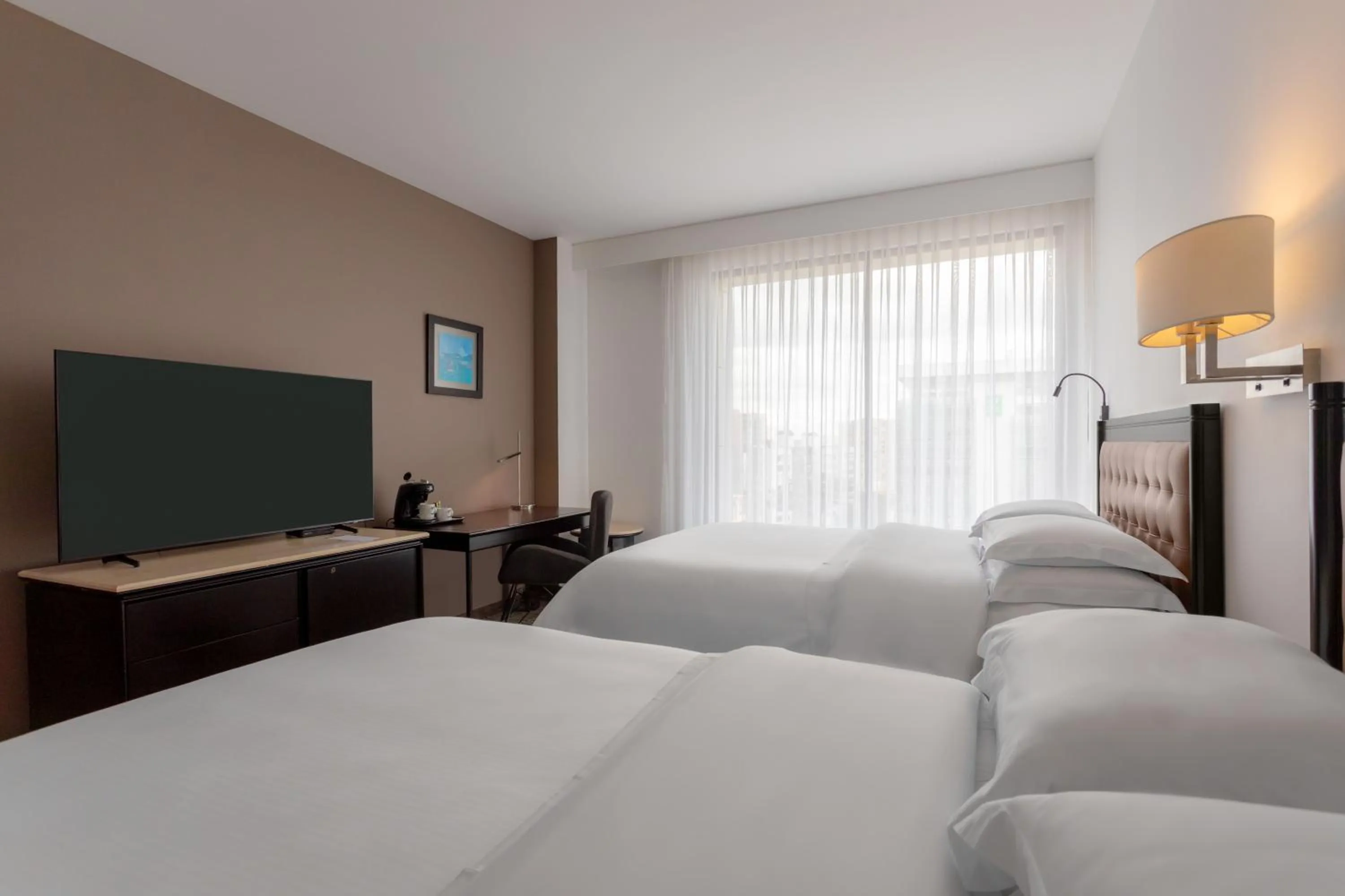 Bed in Sheraton Bogotá Hotel