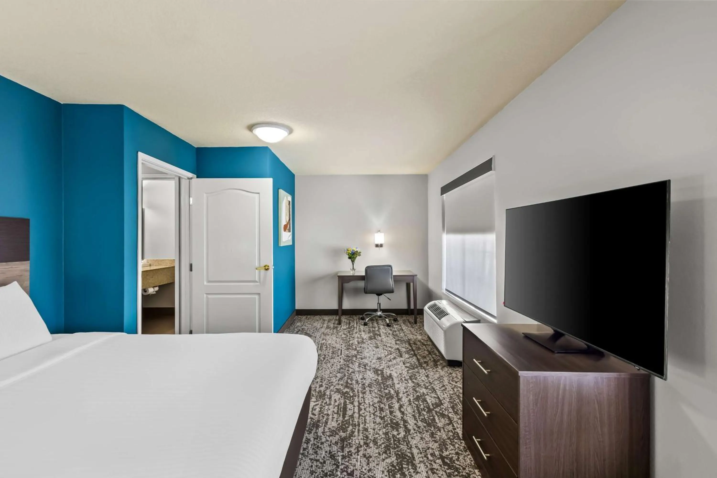 Bedroom, Bed in Best Western Fort Wayne Inn & Suites North
