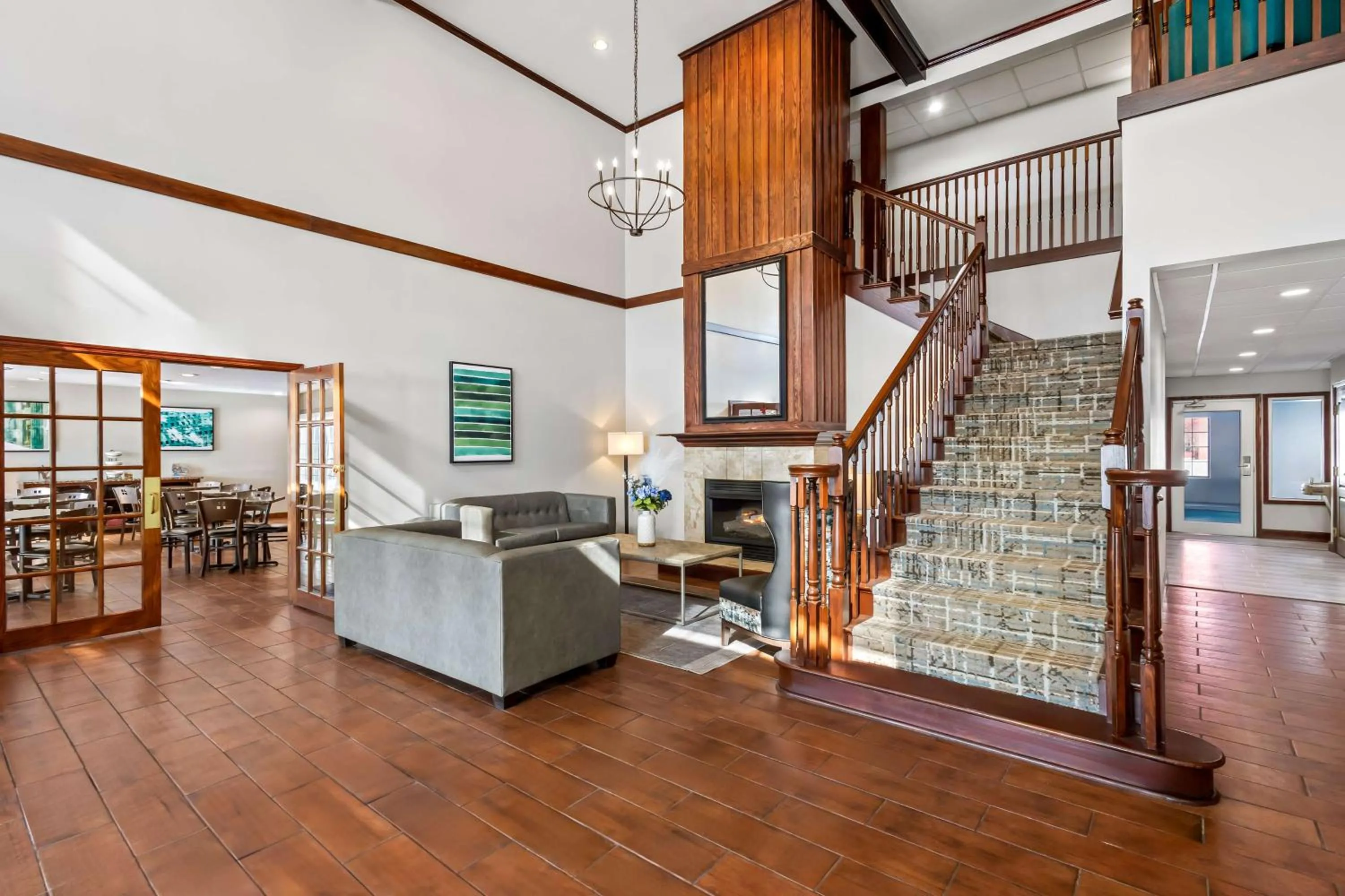 Lobby or reception in Best Western Fort Wayne Inn & Suites North