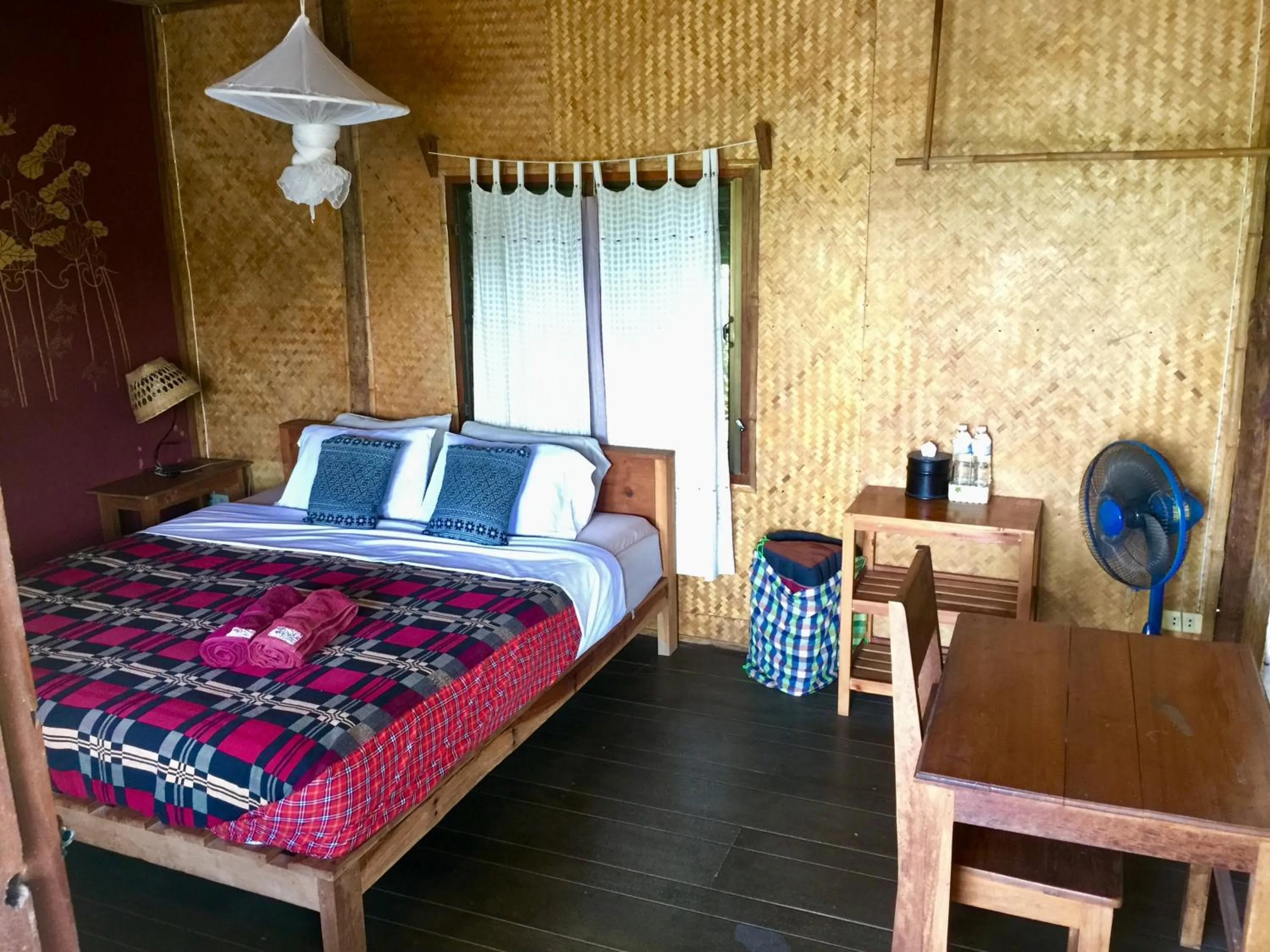 Photo of the whole room, Bed in Bueng Pai Farm บึงปายฟาร์ม