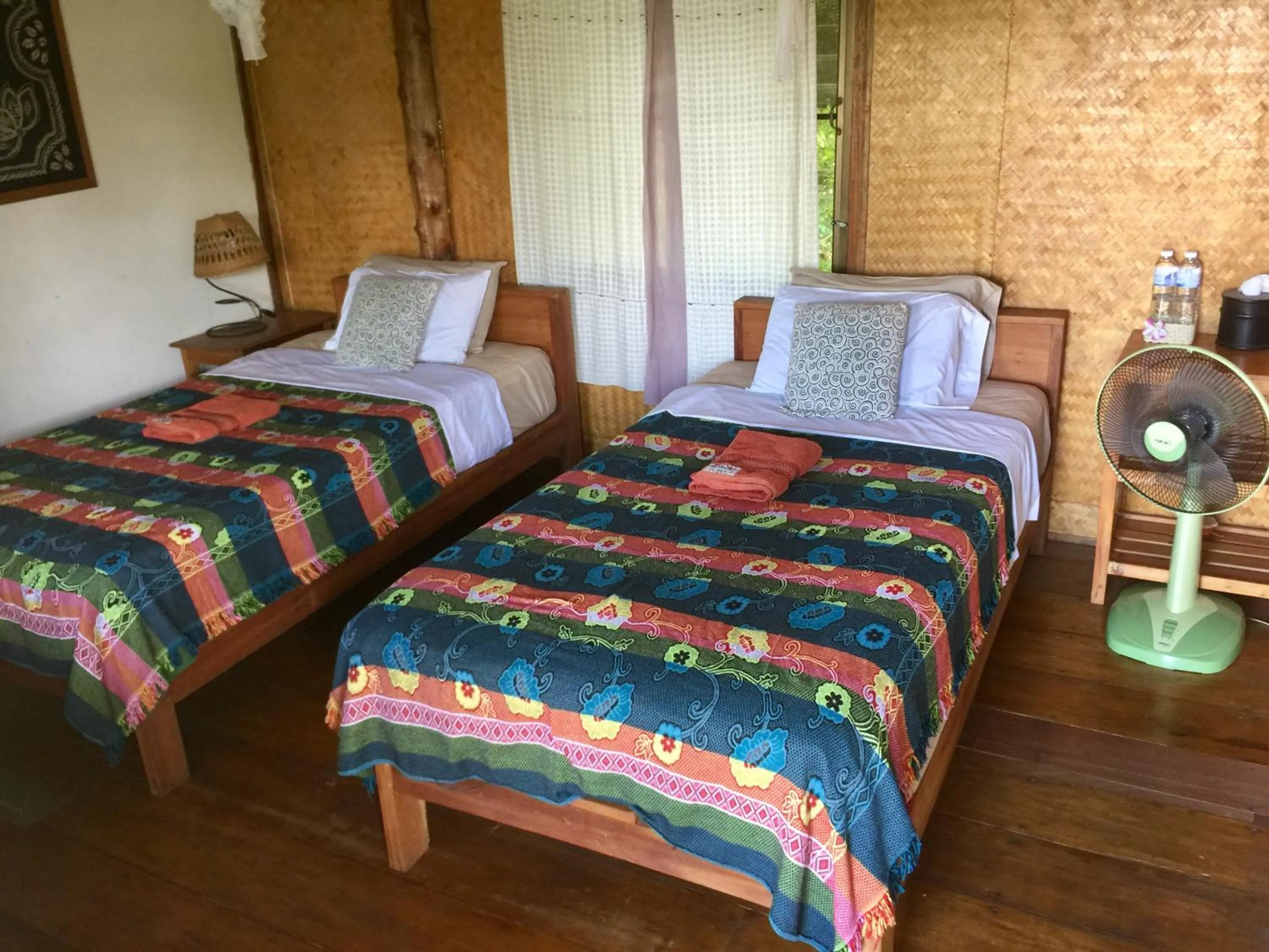 Photo of the whole room, Bed in Bueng Pai Farm บึงปายฟาร์ม