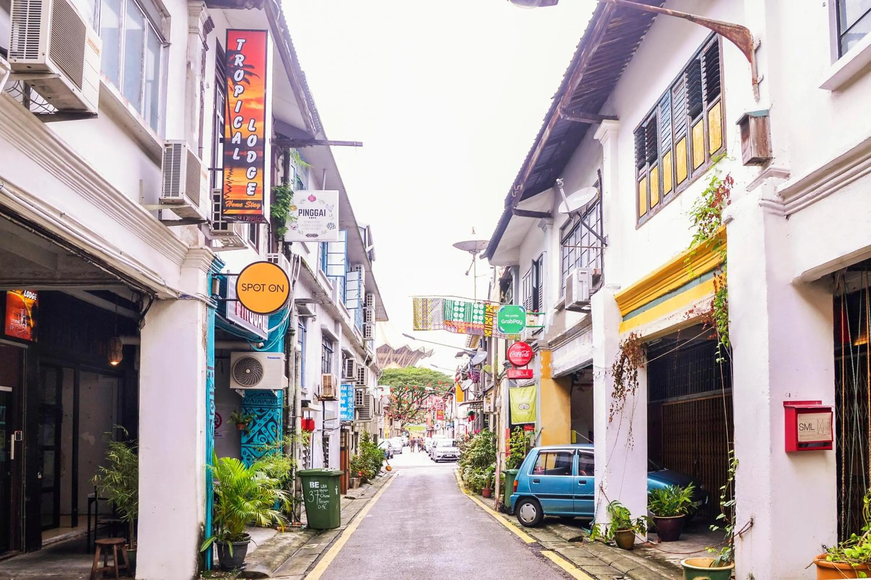 Facade/entrance in Hotel O Tropical Lodge