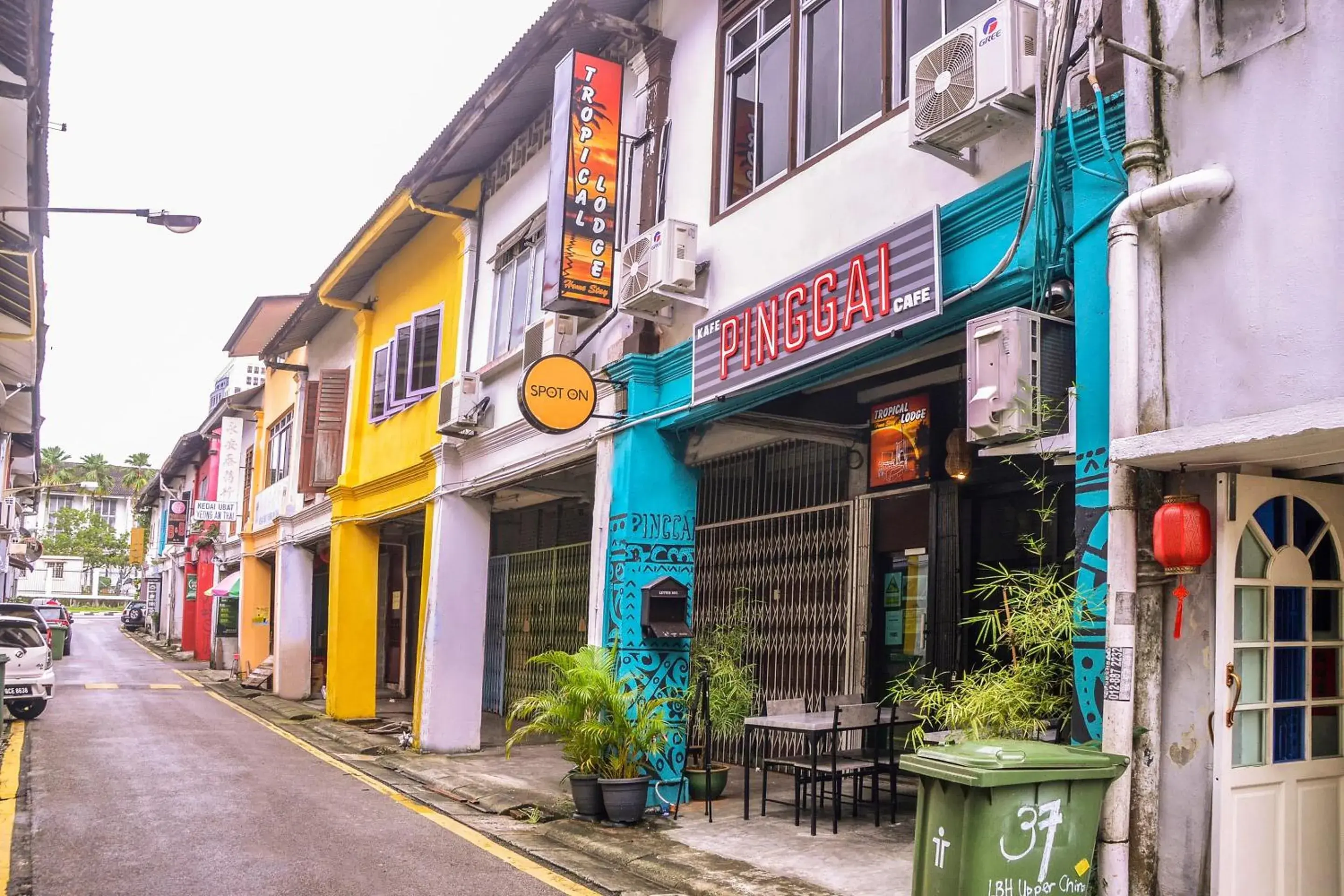 Facade/entrance in Hotel O Tropical Lodge Facade/entrance in Hotel O Tropical Lodge