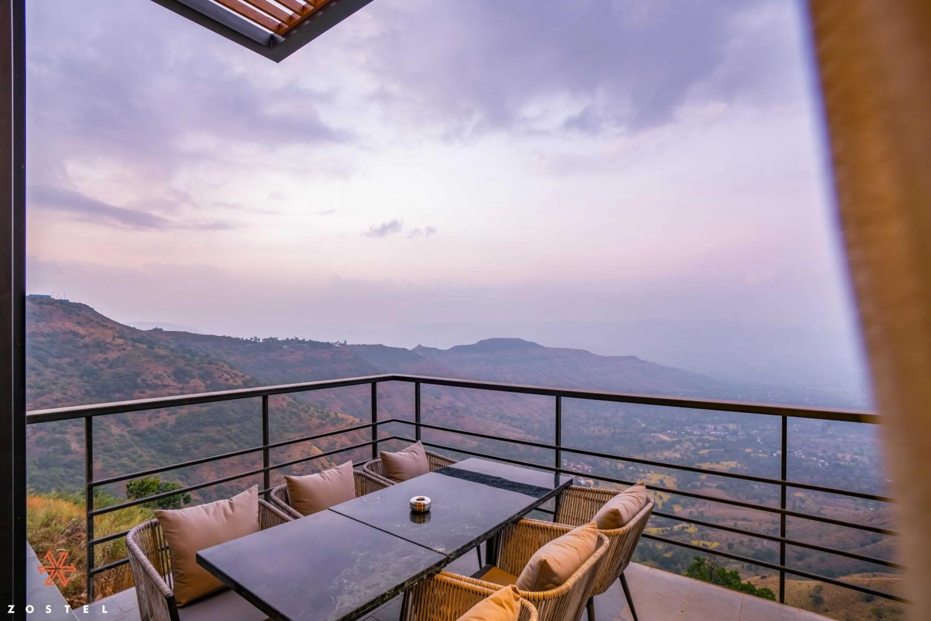Day in Zostel Plus Panchgani