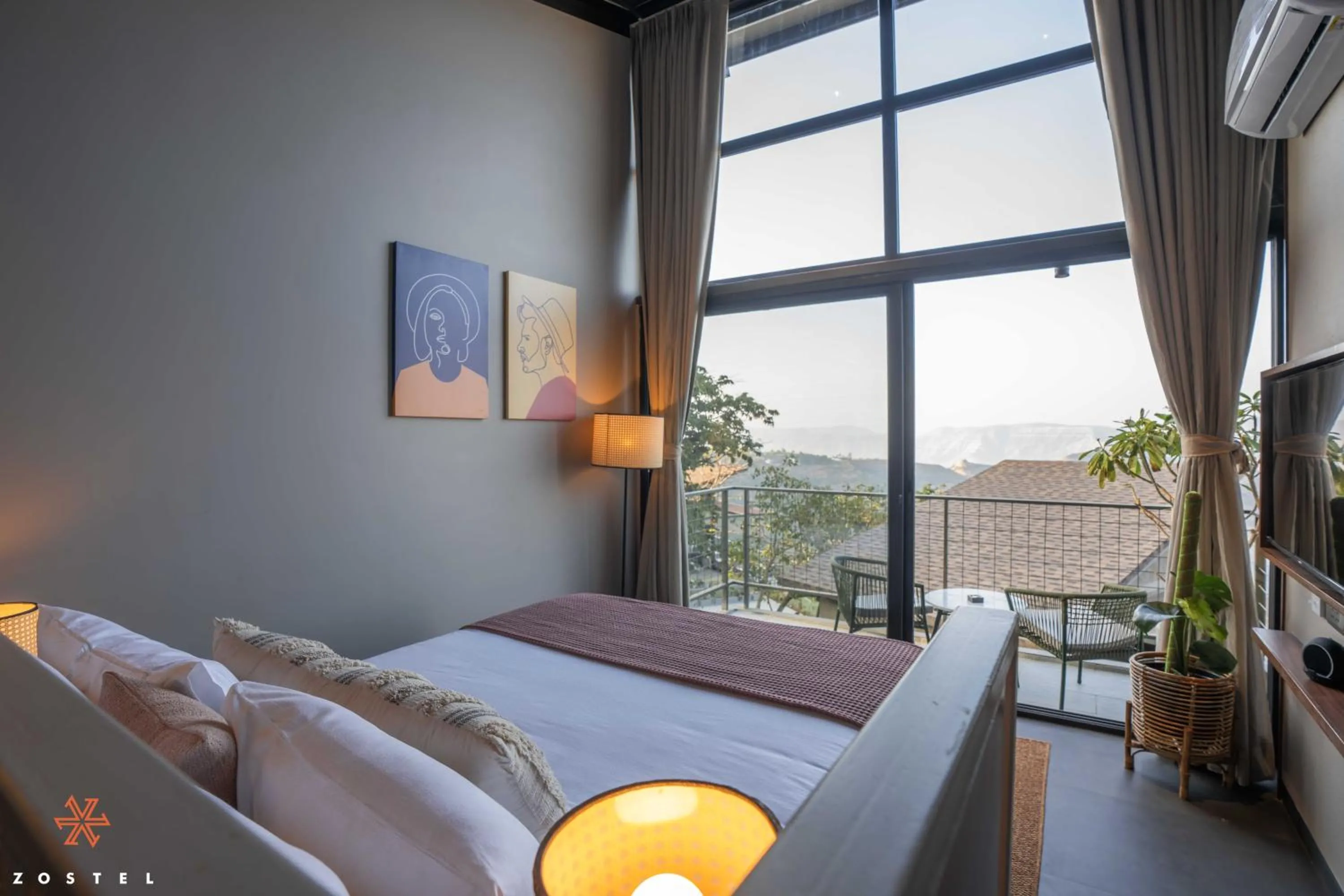 Bed in Zostel Plus Panchgani