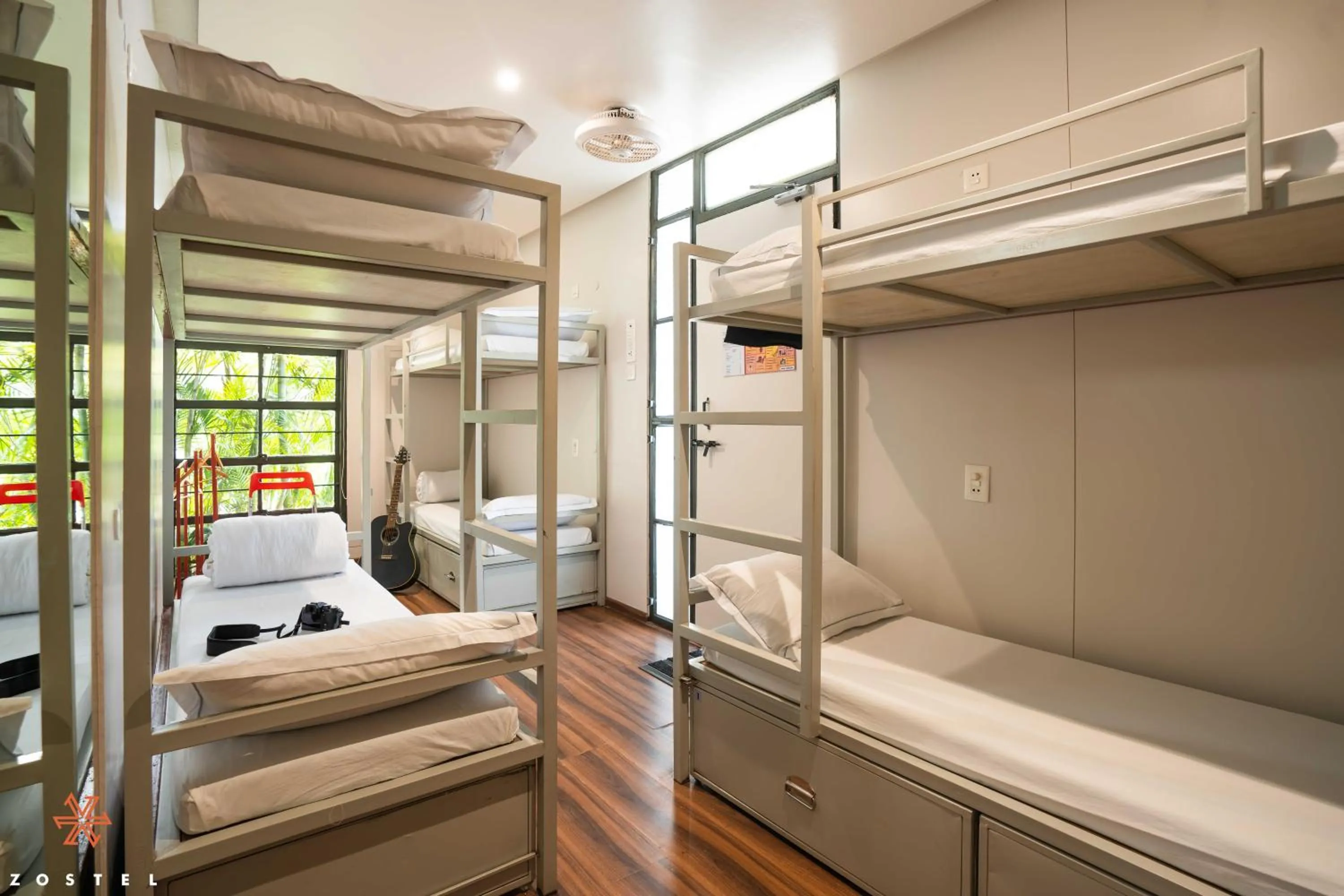 Bed in Zostel Plus Panchgani