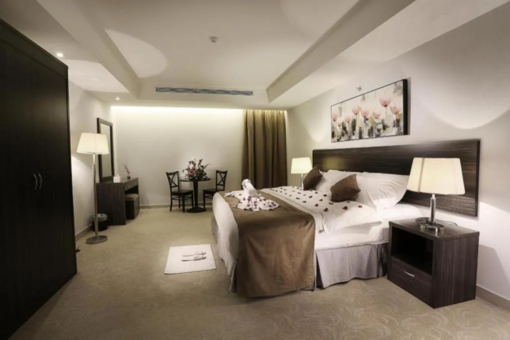 Bed in Hayat Watheer for serviced Apartment