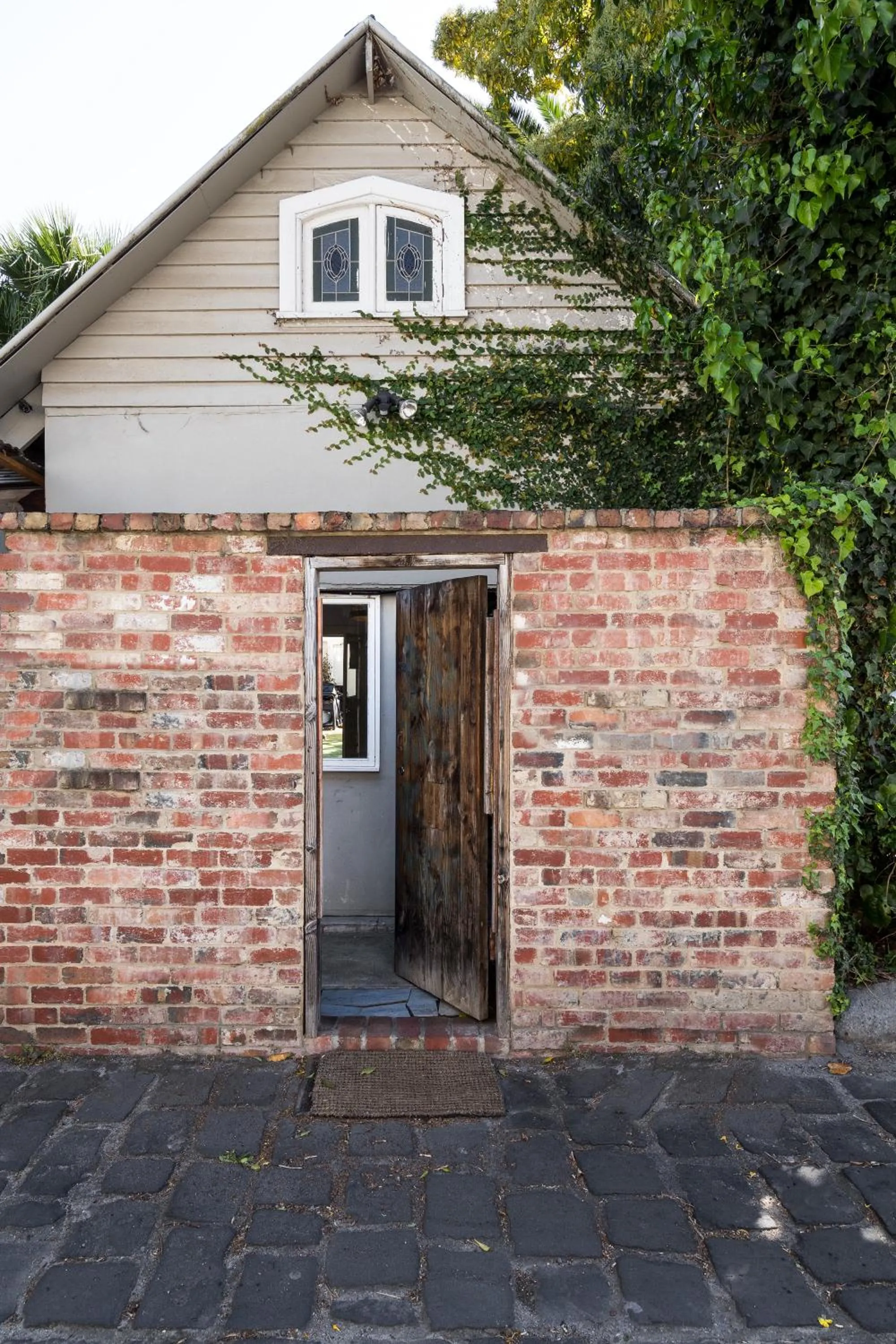 Property building in Amazing Apartment, Beautiful Location - FREE WIFI