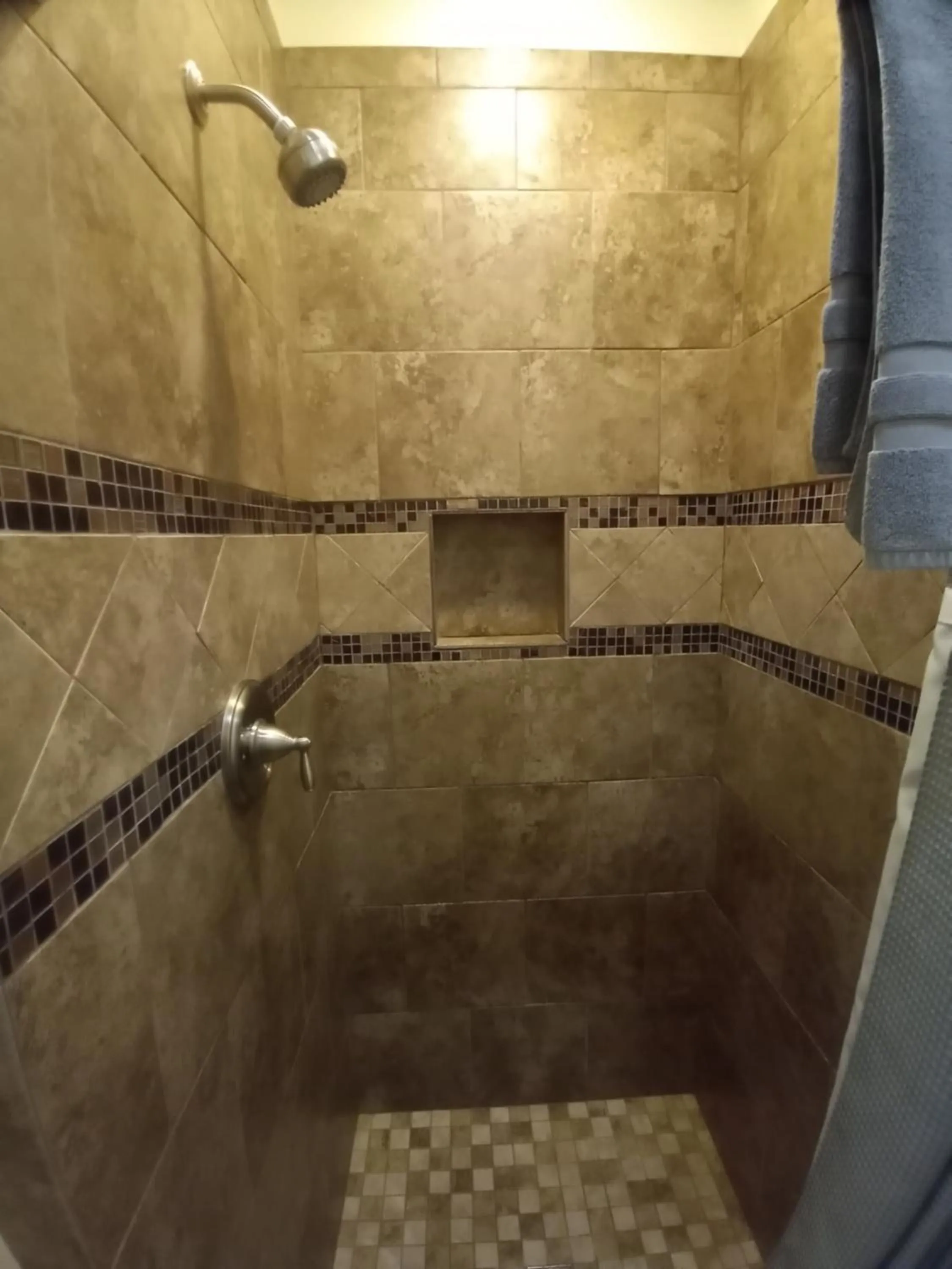 Yellowstone Riverside Cottages