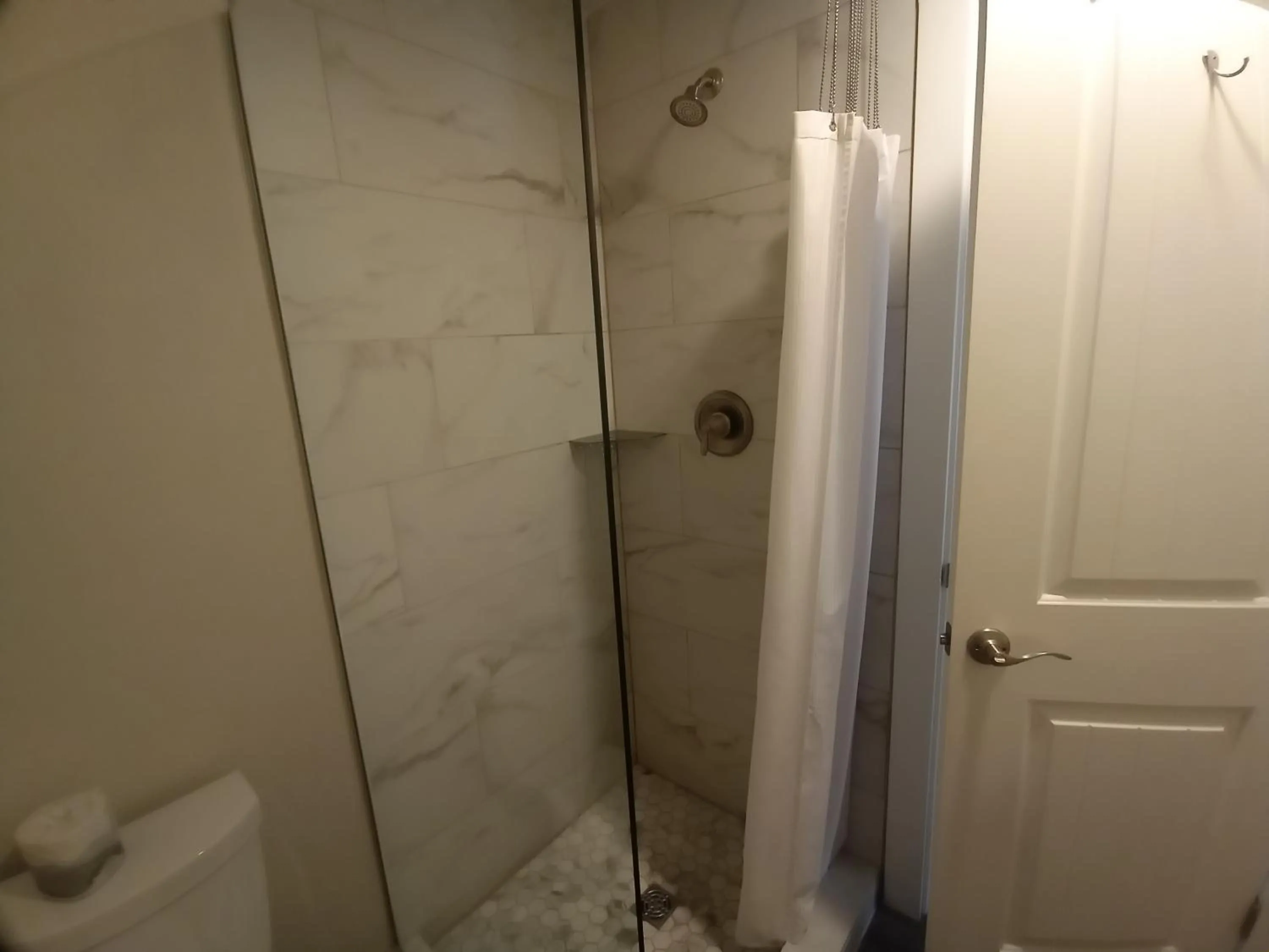 Yellowstone Riverside Cottages