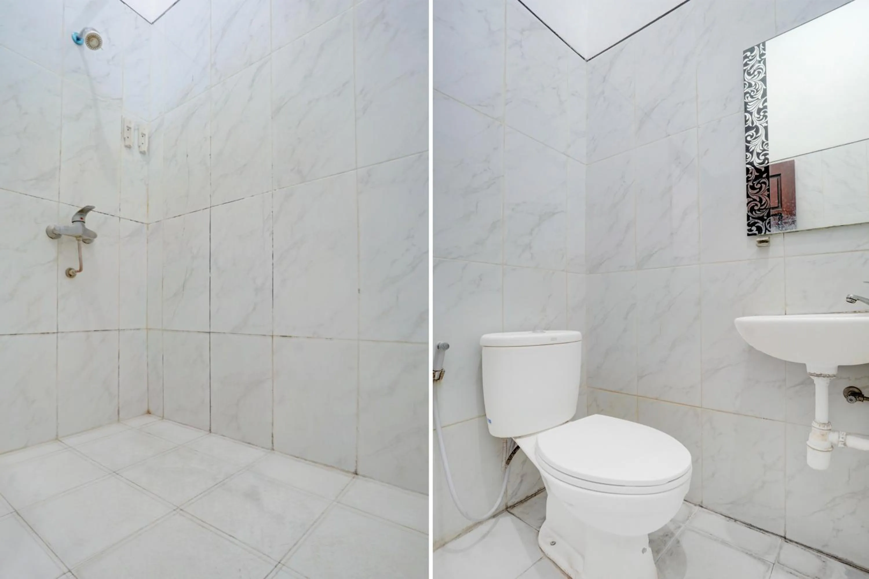 Bathroom in Hotel O Tegalsari Near Tunjungan Plaza