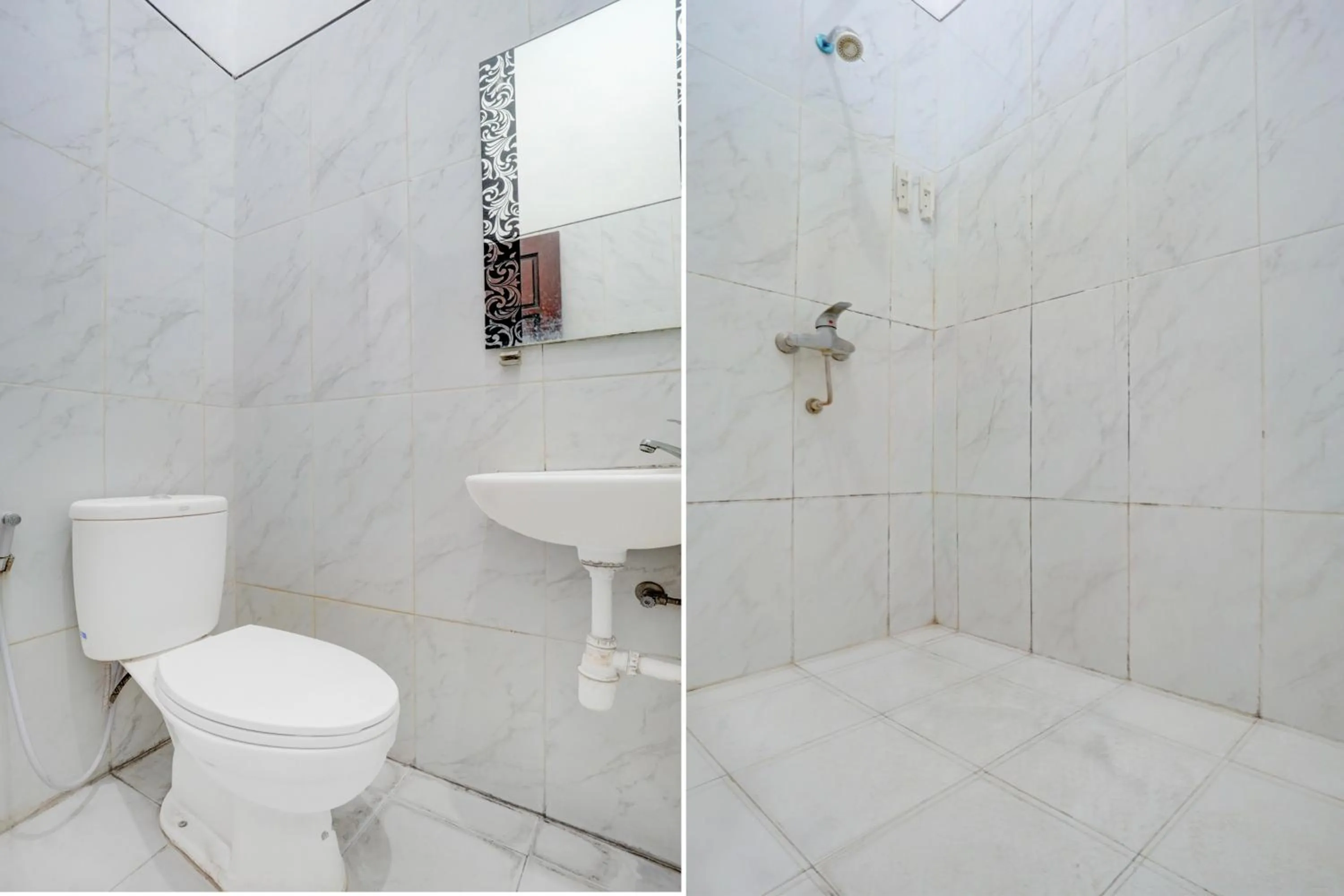 Bathroom in Hotel O Tegalsari Near Tunjungan Plaza