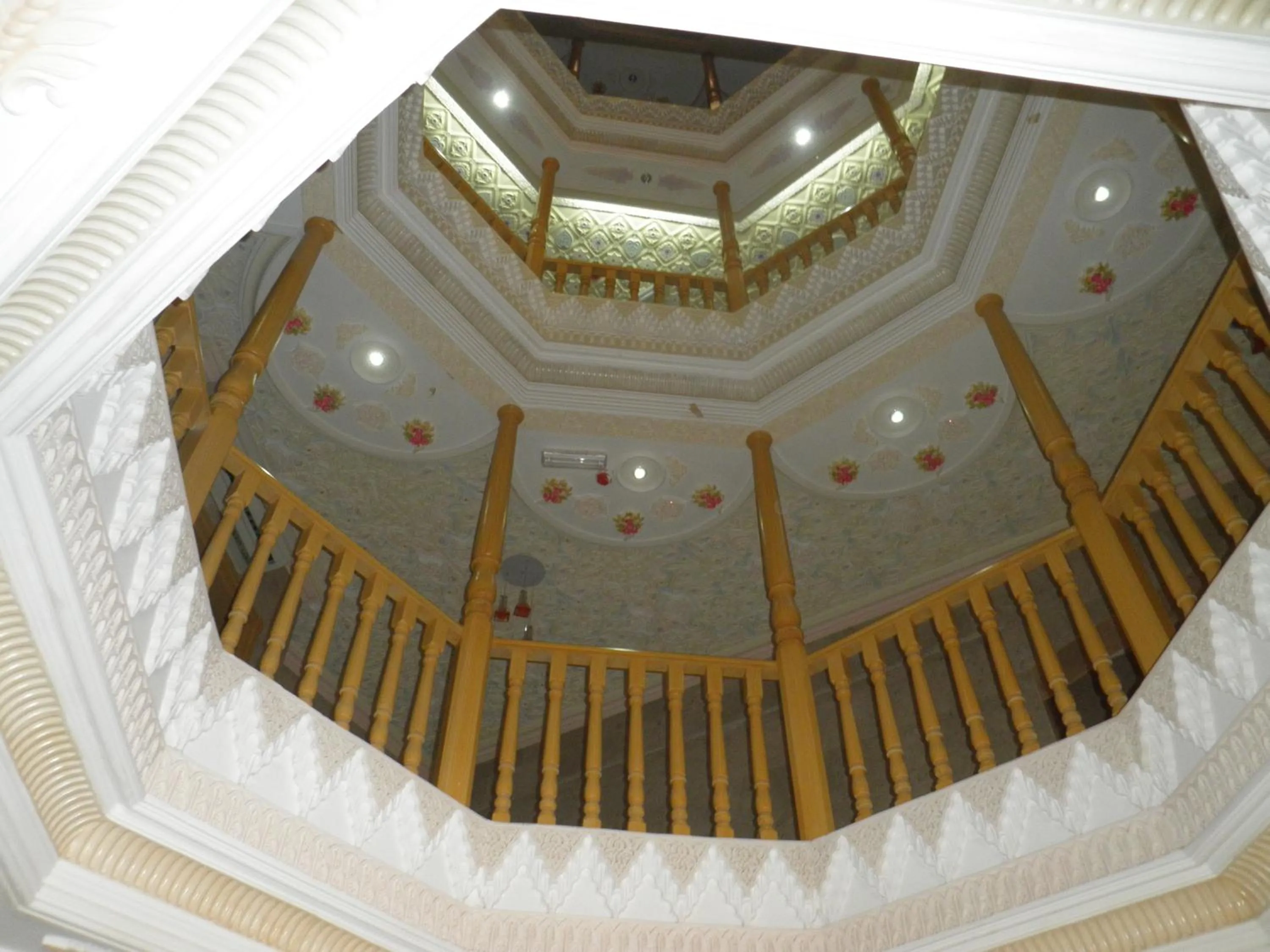 Bayan International Hotel