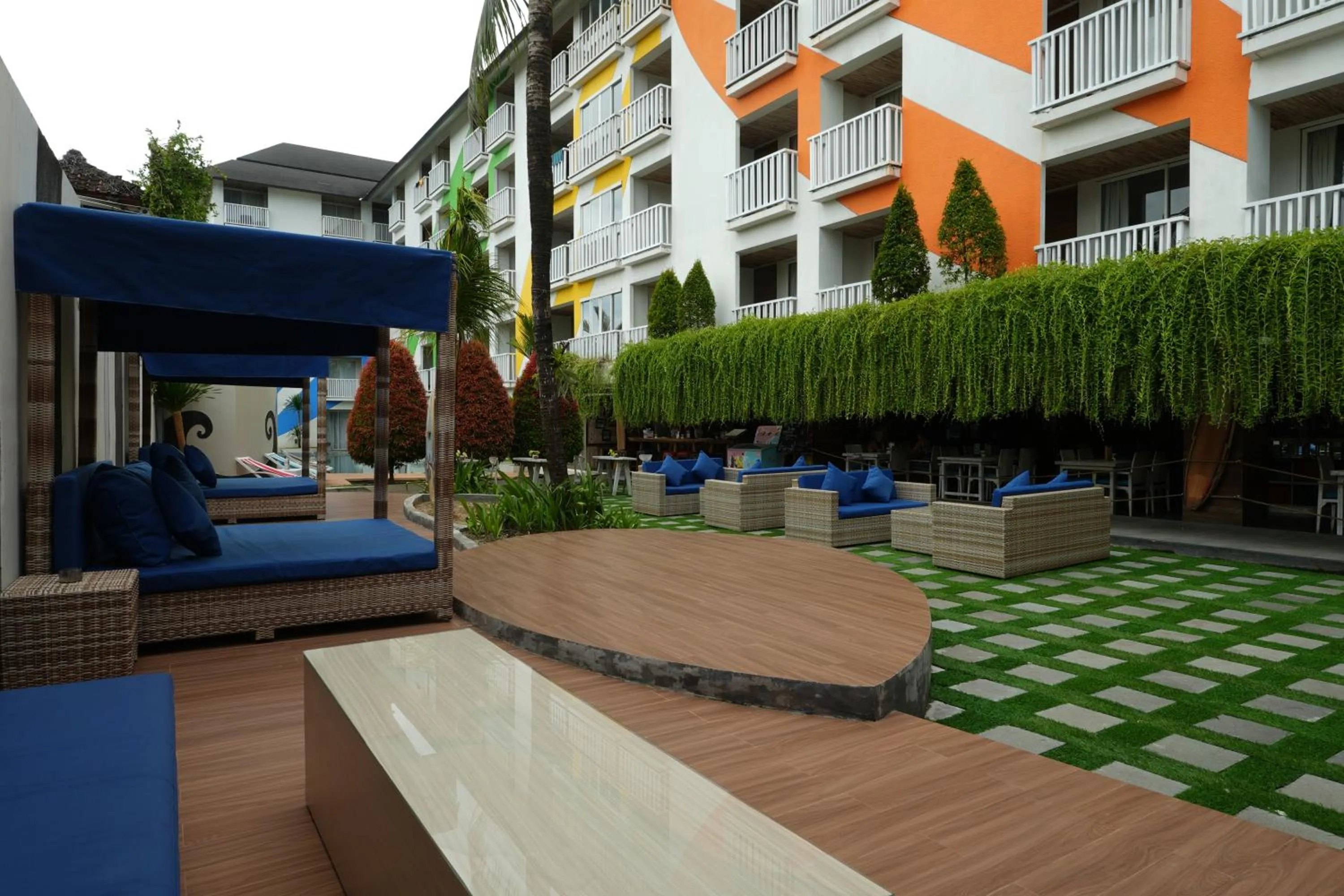Property building in Bliss Surfer Hotel Legian