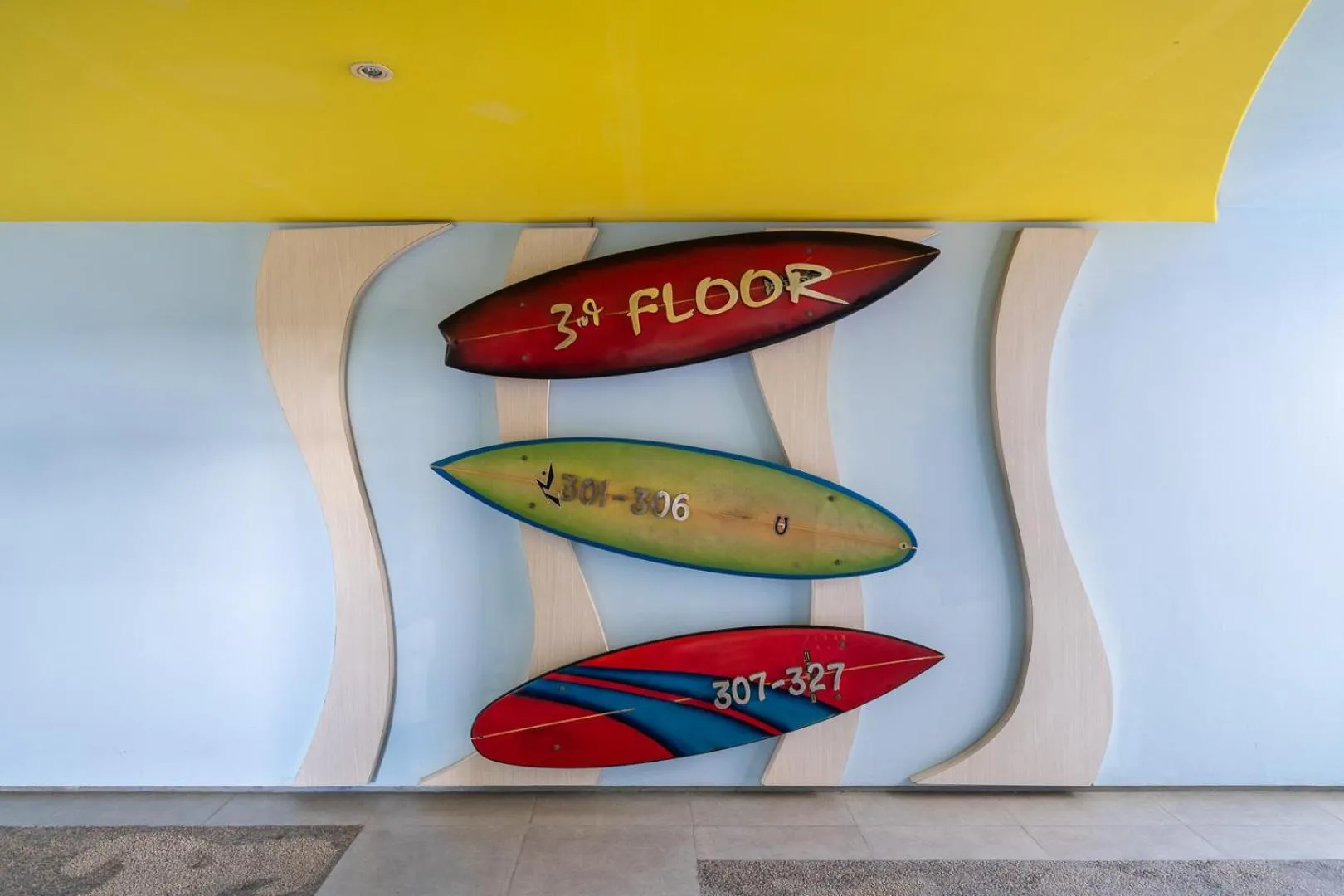 elevator in Bliss Surfer Hotel Legian