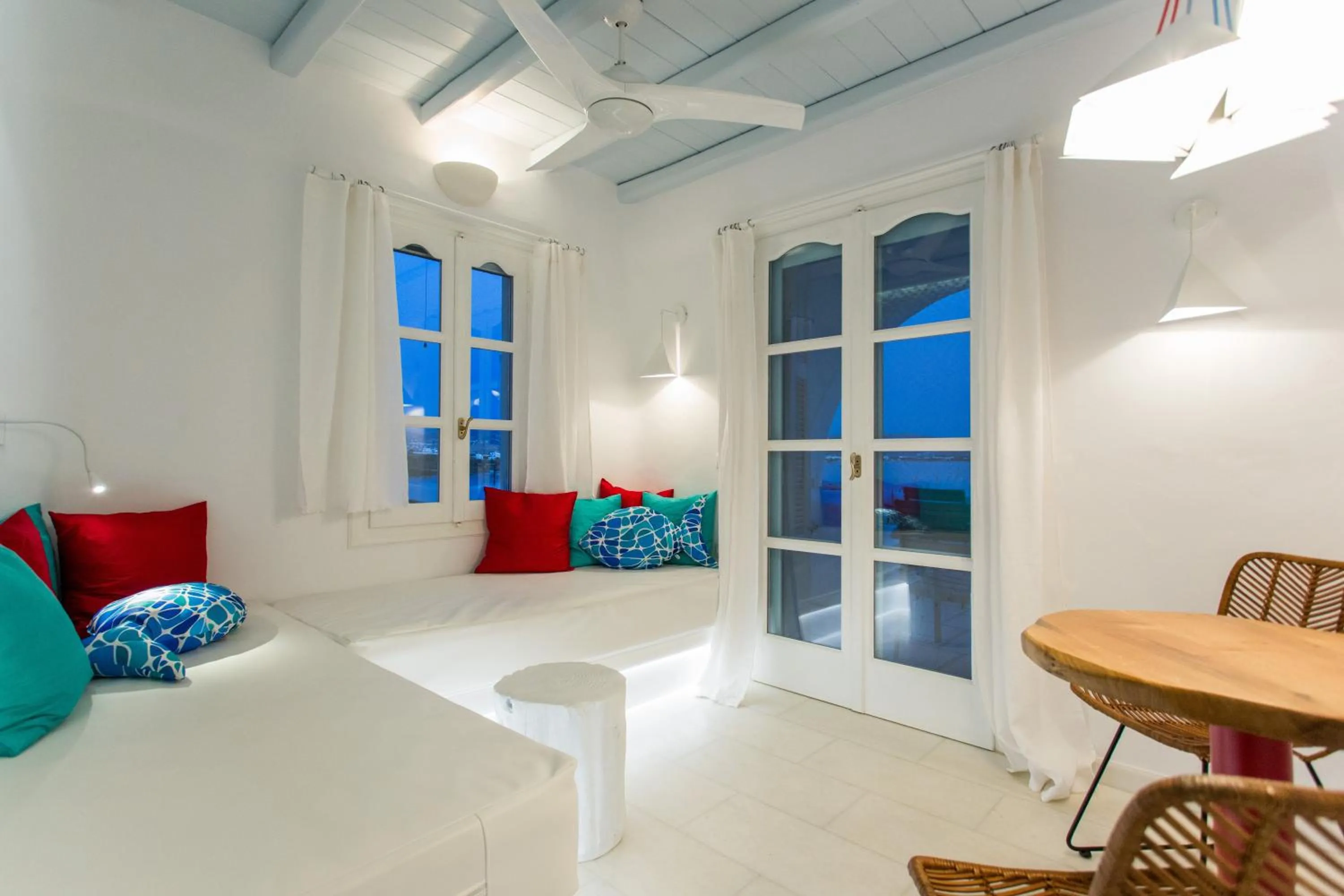 Living room in Naxian Riviera Exclusive Seafront Suites, Junior Suite