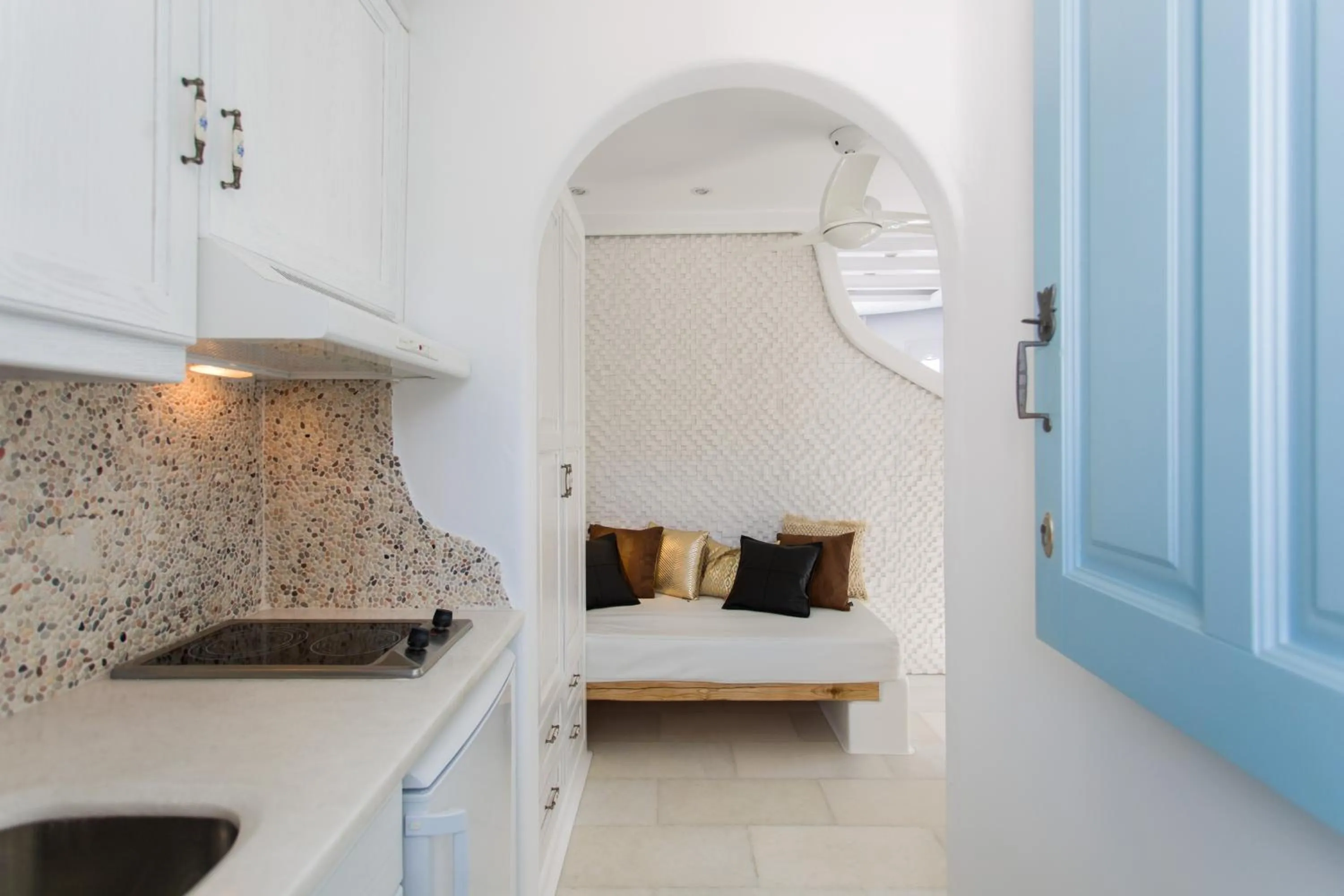 Kitchen or kitchenette in Naxian Riviera Exclusive Seafront Suites, Junior Suite