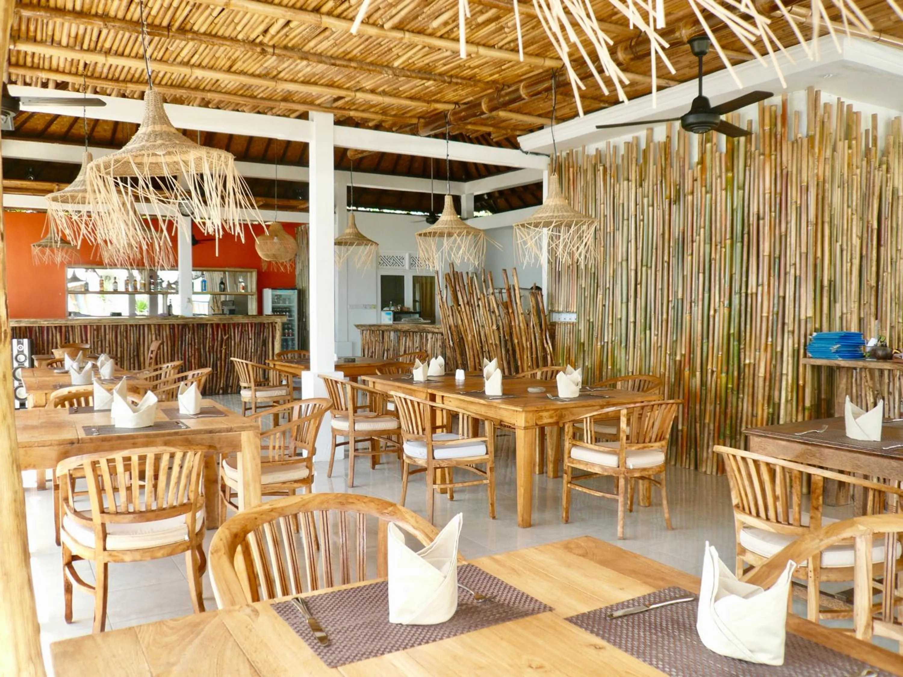 Restaurant/places to eat in Vienna Beach Resort