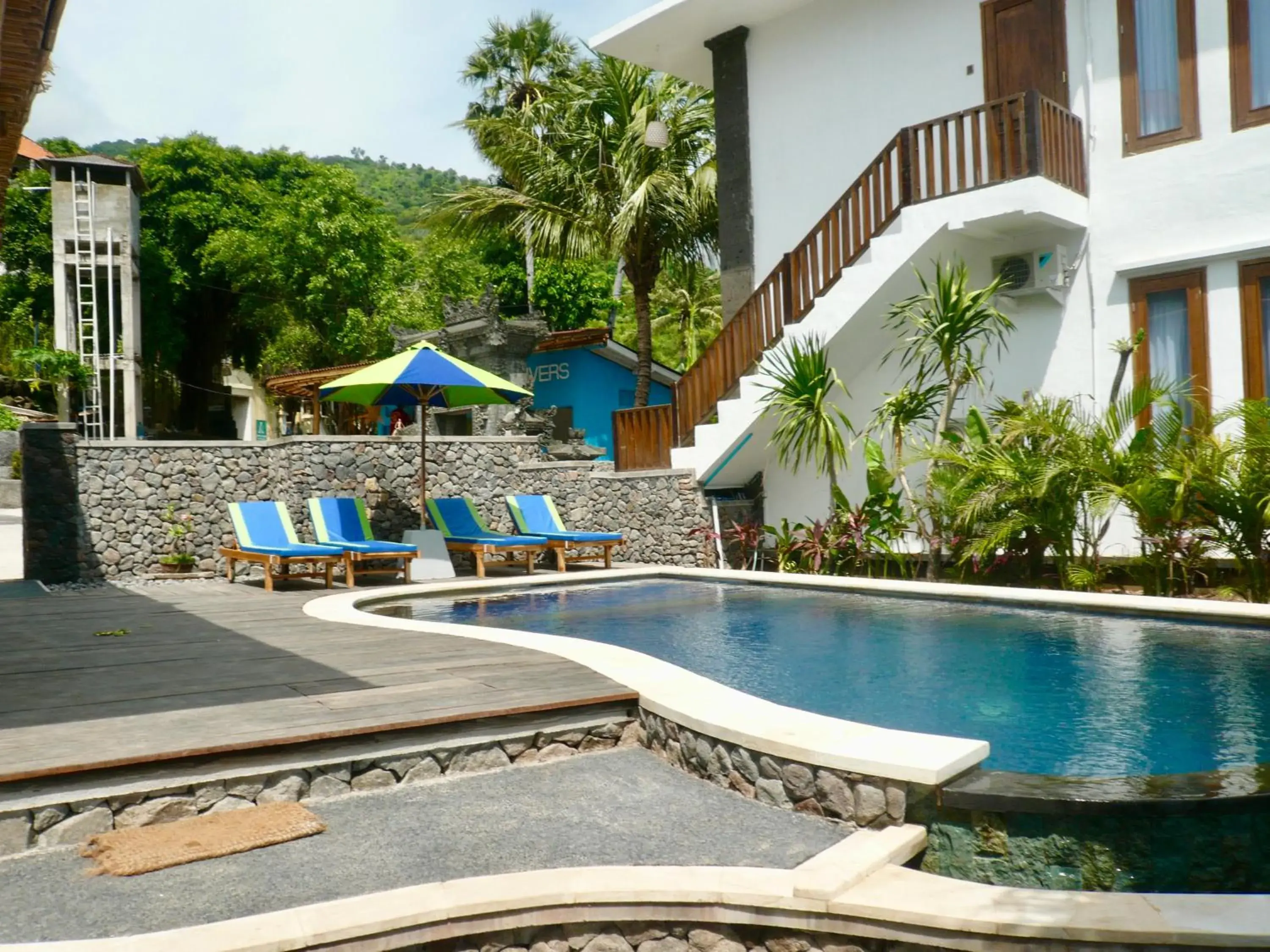 Swimming pool in Vienna Beach Resort Swimming pool in Vienna Beach Resort