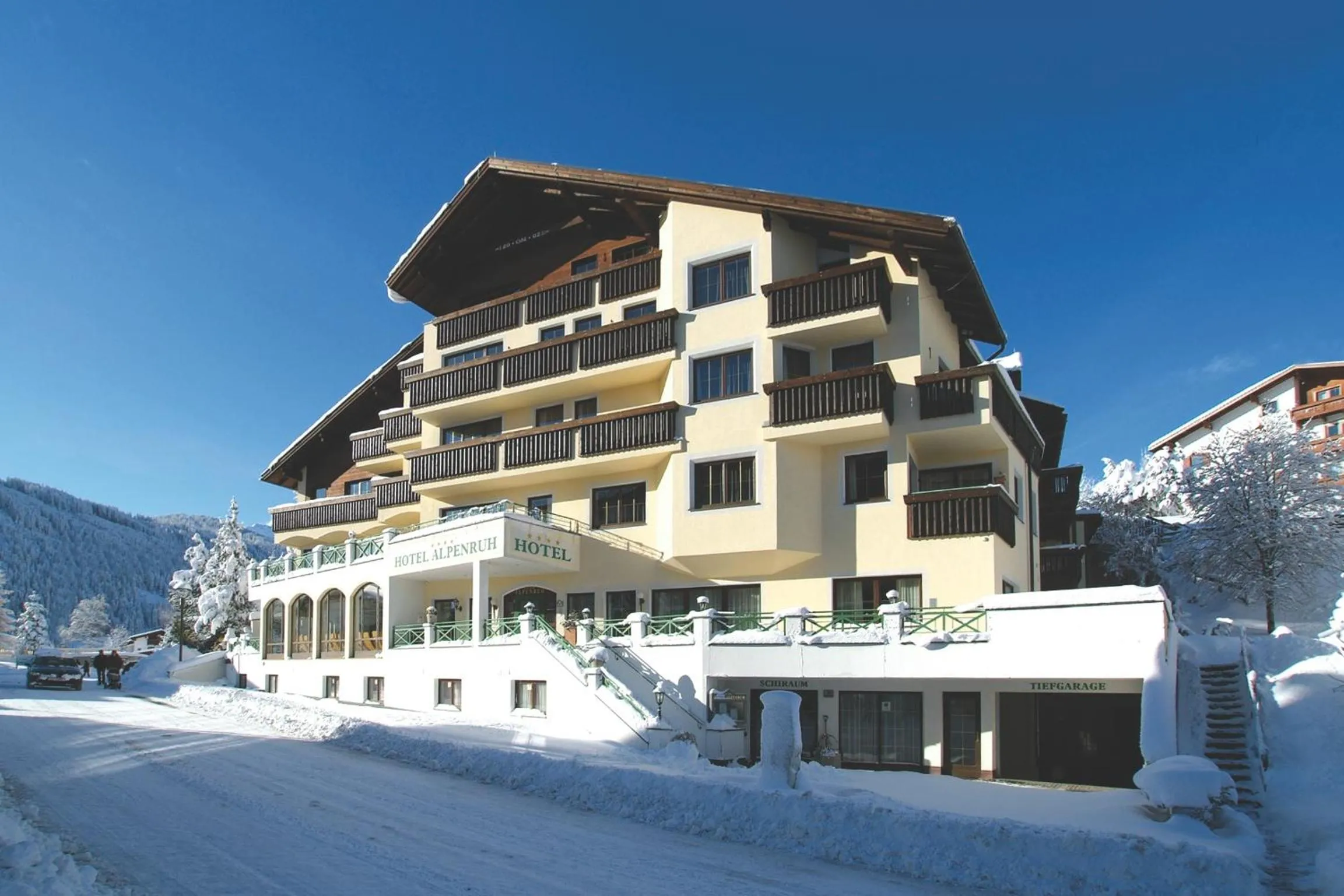 Hotel Garni Alpenruh-Micheluzzi