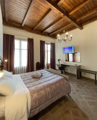 Queen Room in Case Vacanze Al Duomo Queen Room in Case Vacanze Al Duomo