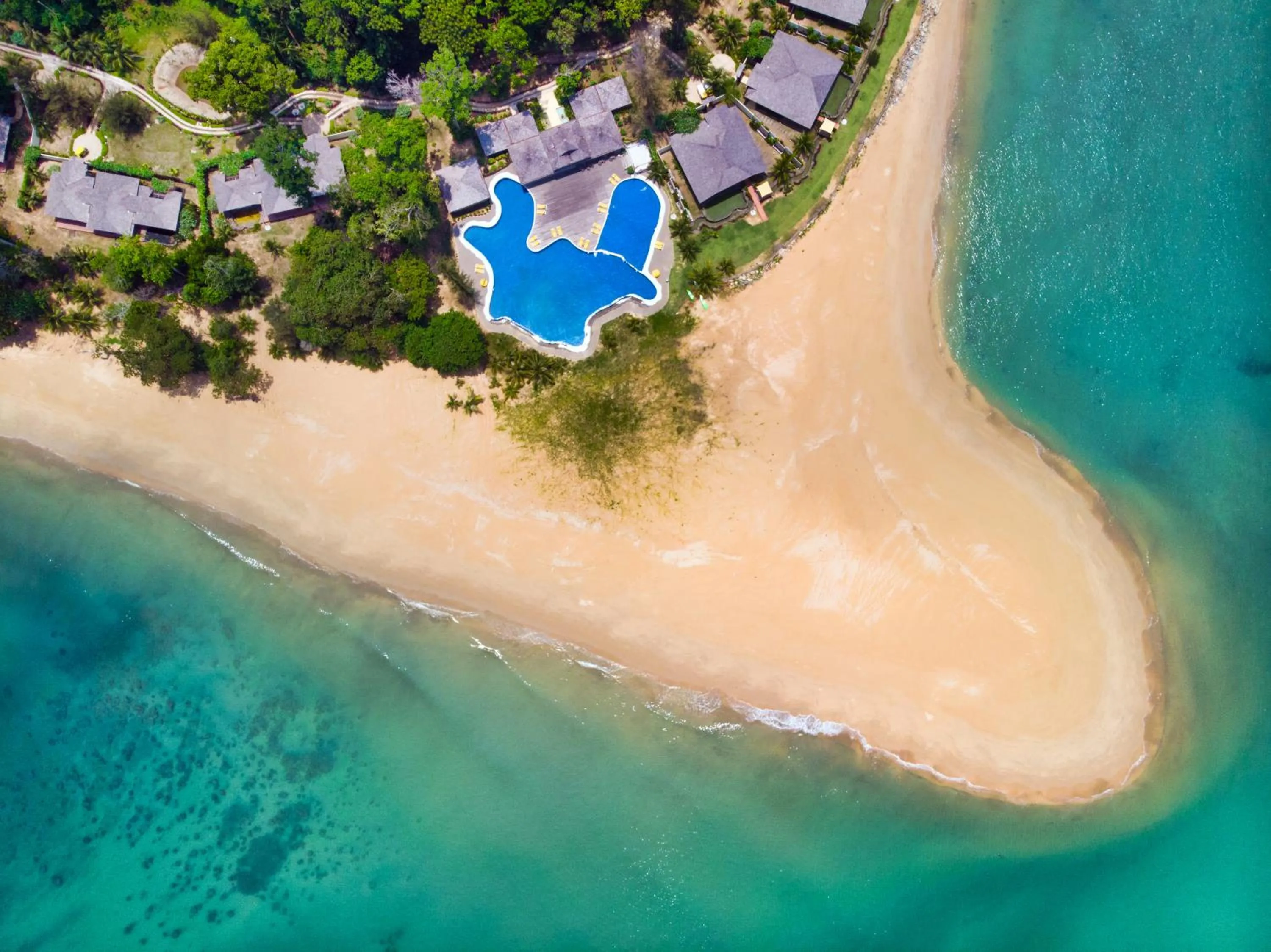 Beach in Borneo Eagle Resort