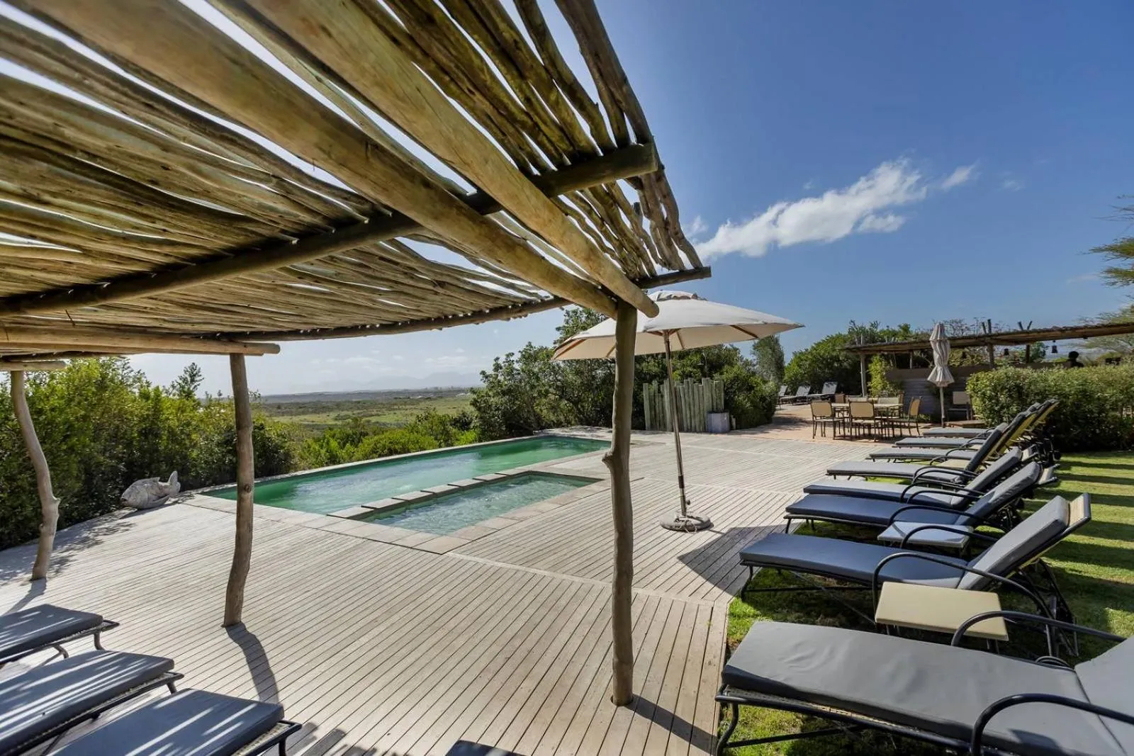 Swimming pool in Garden Route Game Lodge