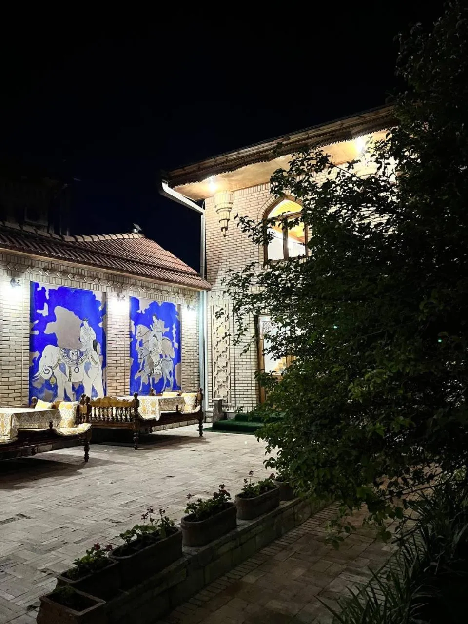 Property building in Hotel Caravan Serail