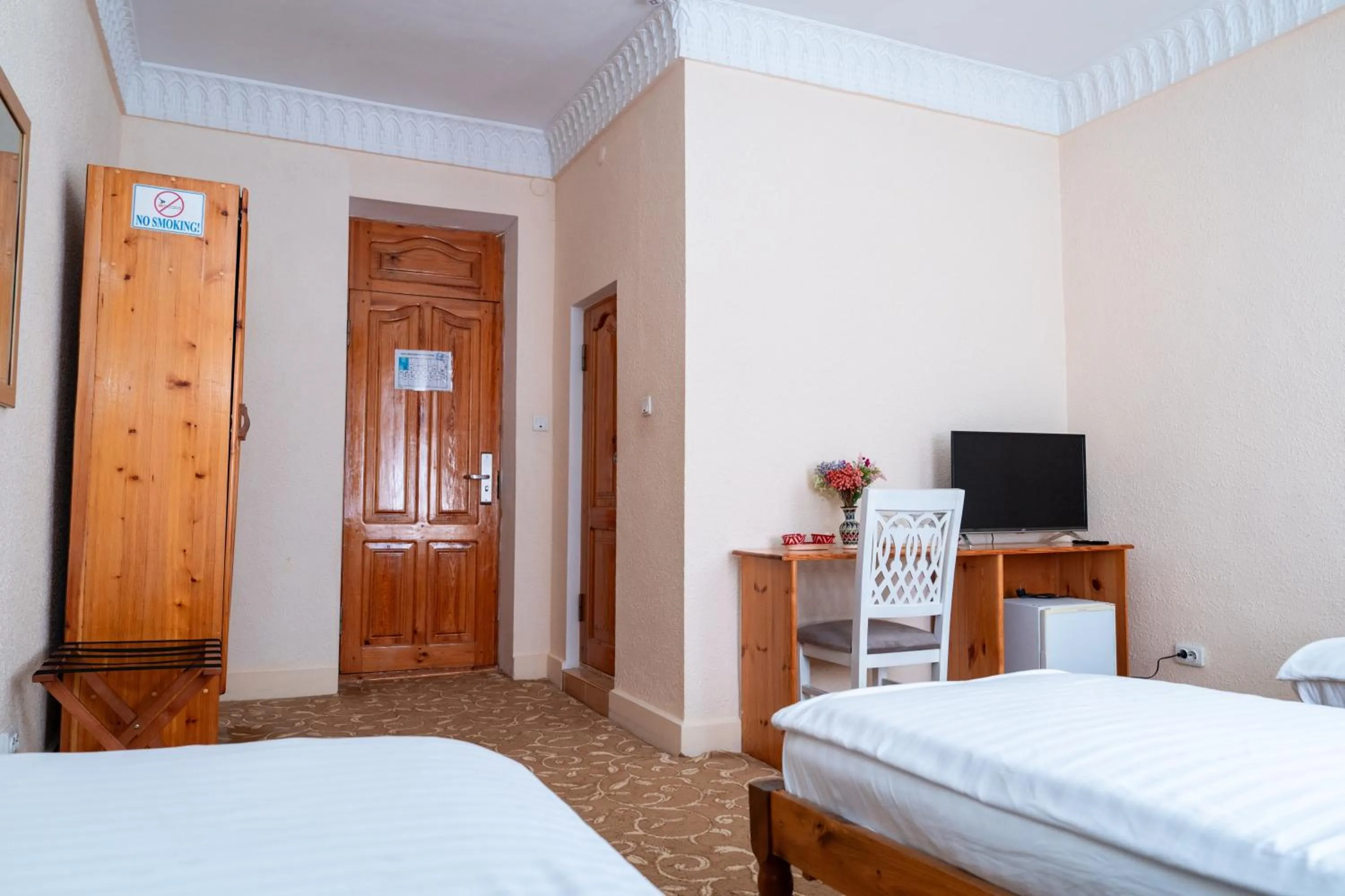 Bed in Hotel Caravan Serail