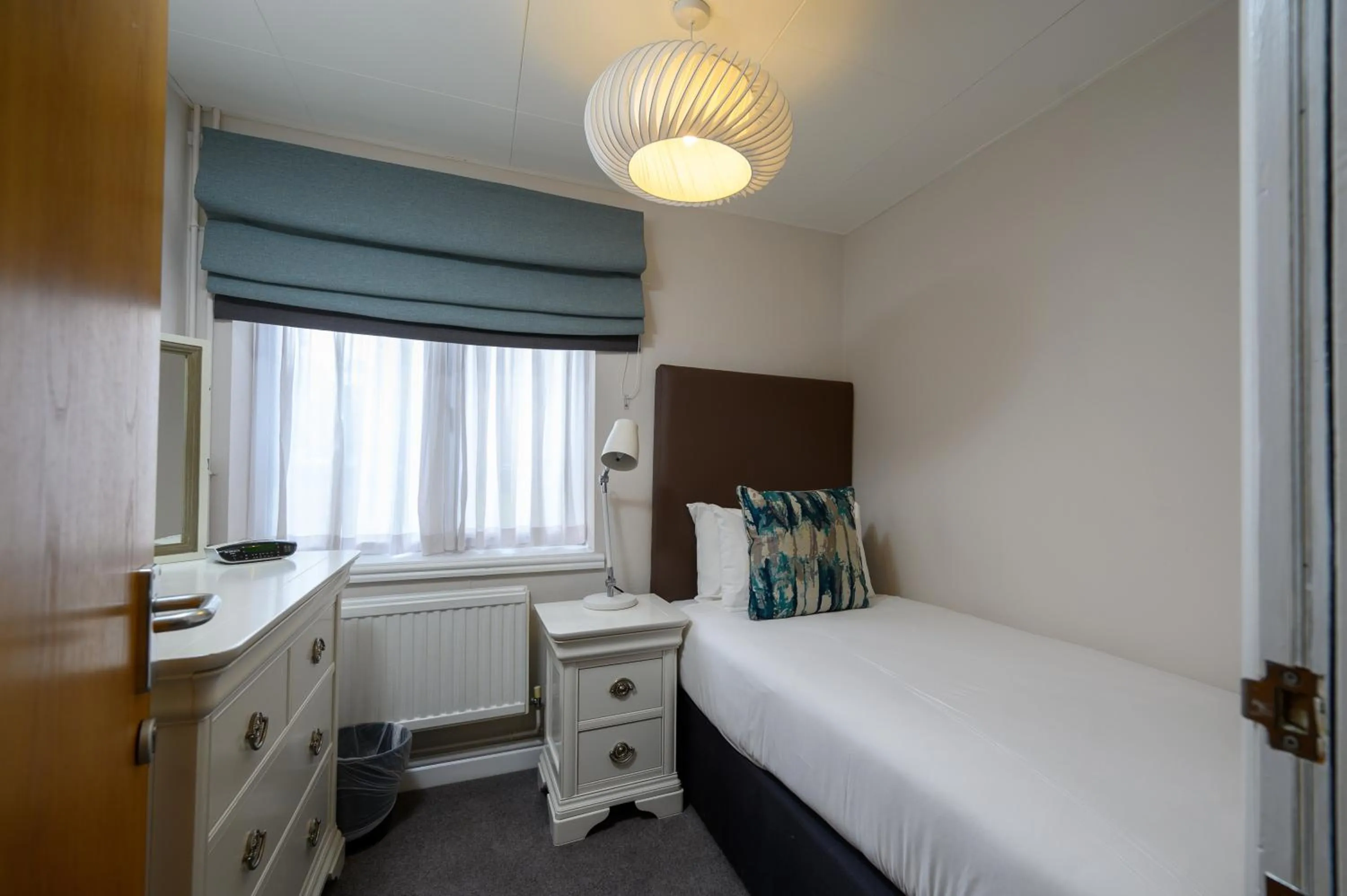 Bedroom, Bed in Peter Scott House Birmingham