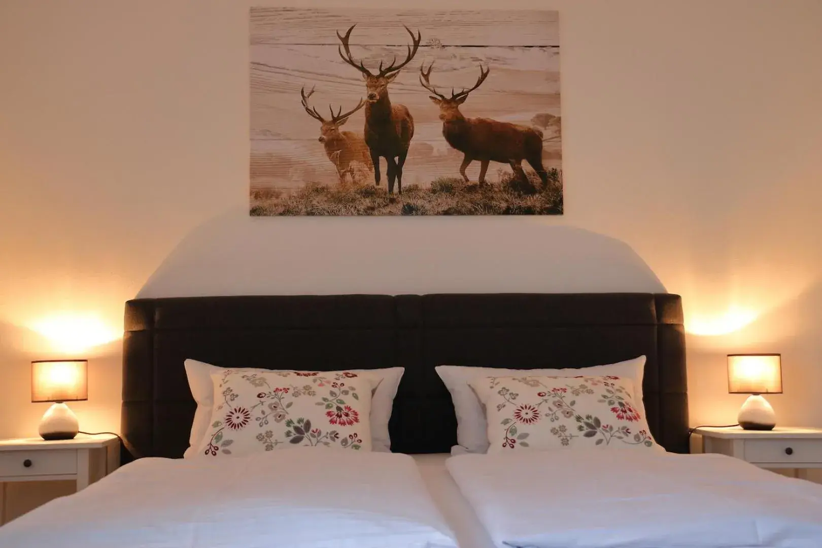 Budget Double Room in Hotel St. Georg Budget Double Room in Hotel St. Georg