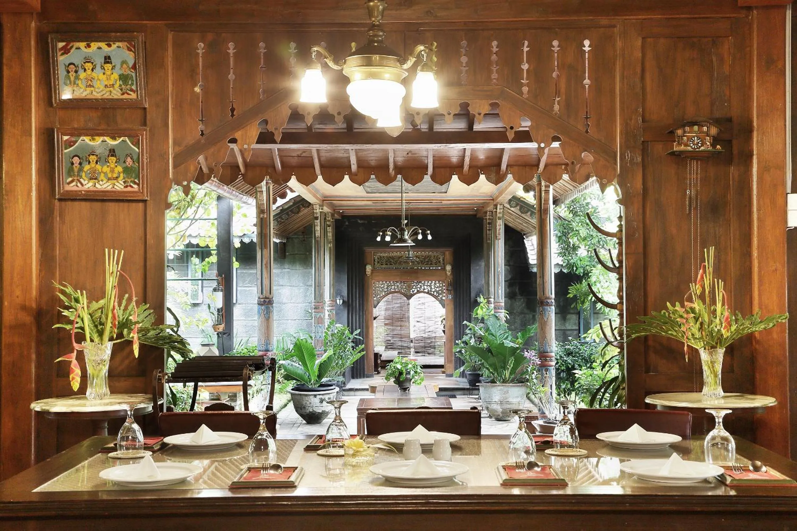 Restaurant/places to eat in Melva Balemong