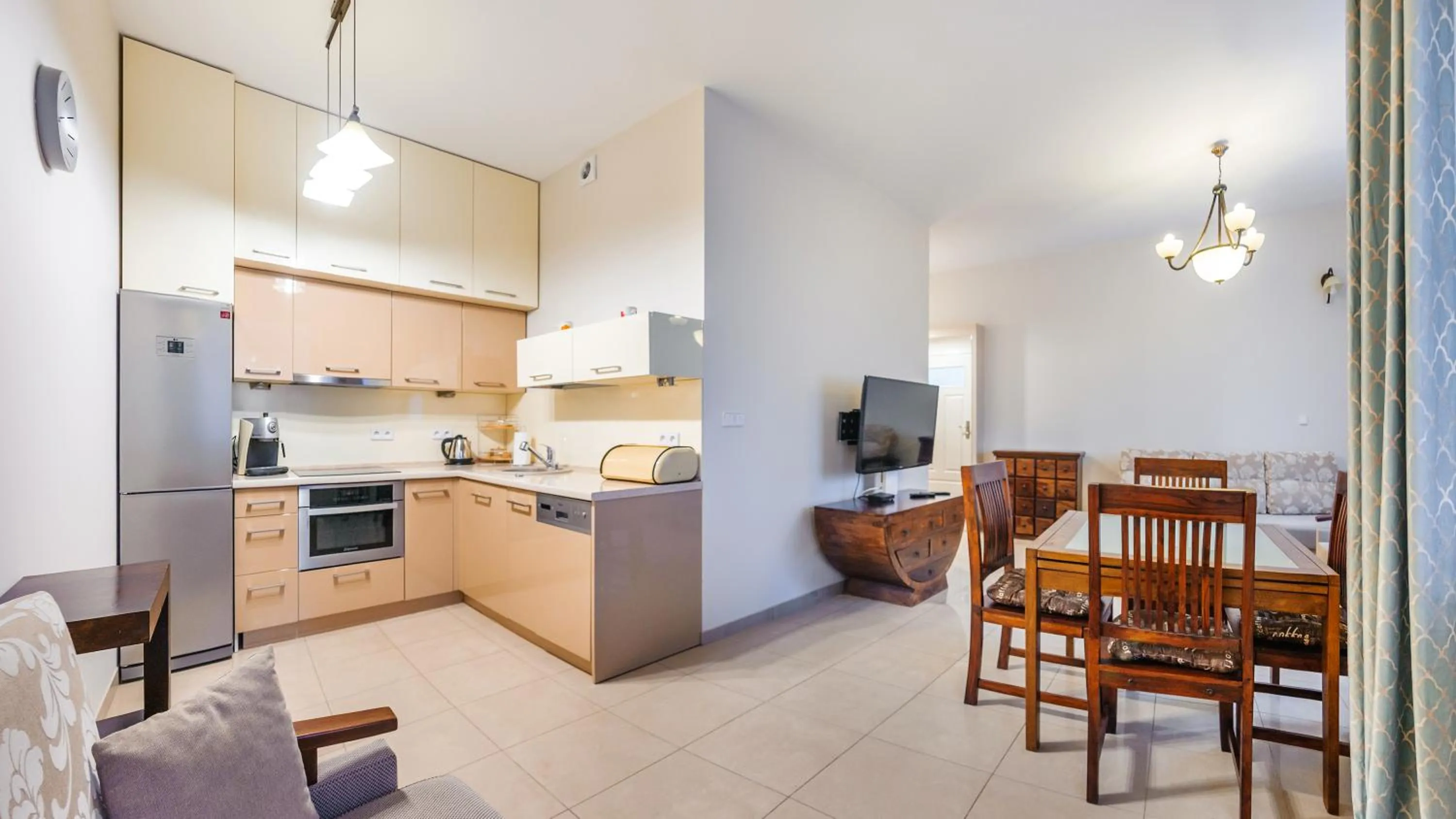 Kitchen or kitchenette in Neptun Park, Sun & Snow