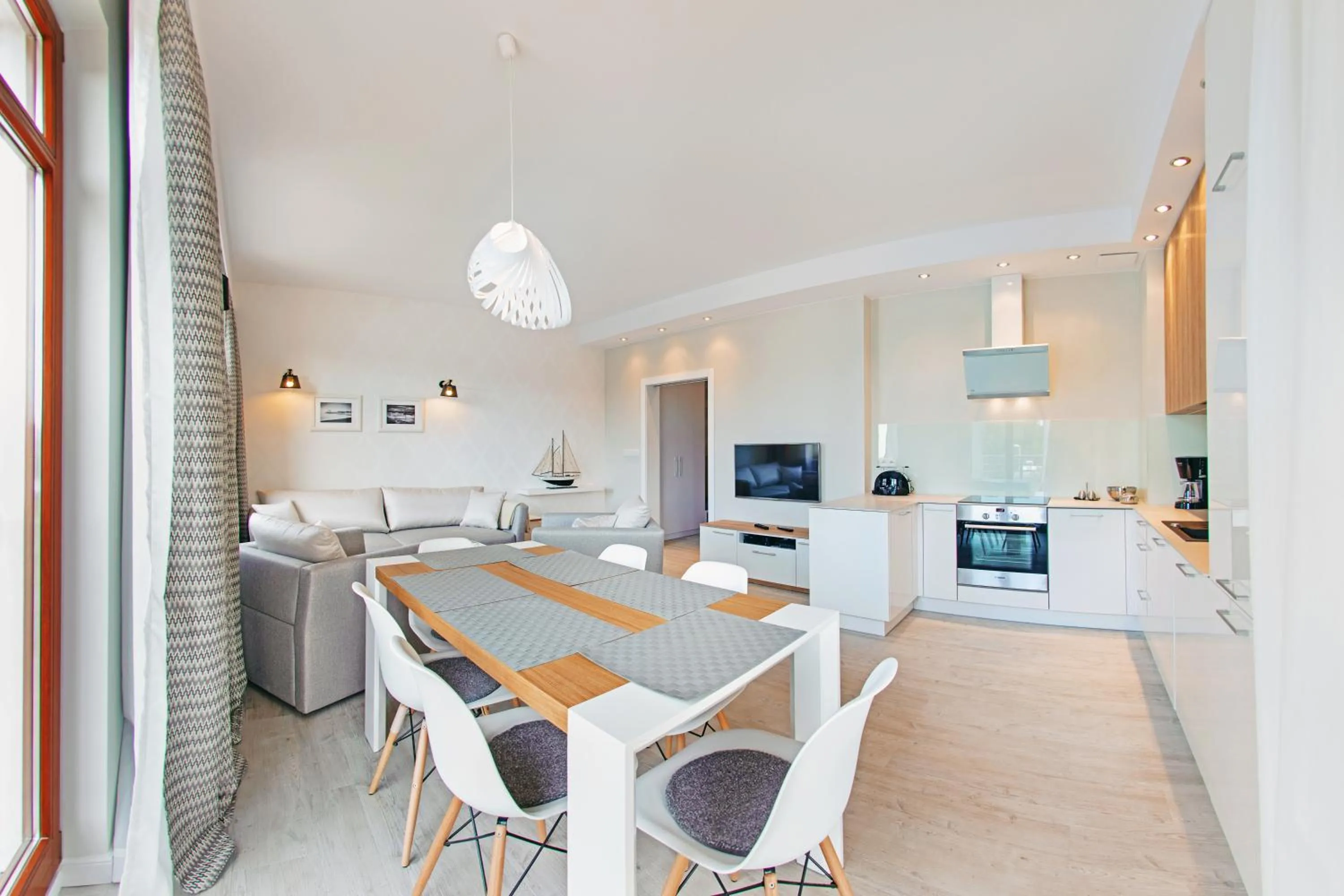 Kitchen or kitchenette in Neptun Park, Sun & Snow