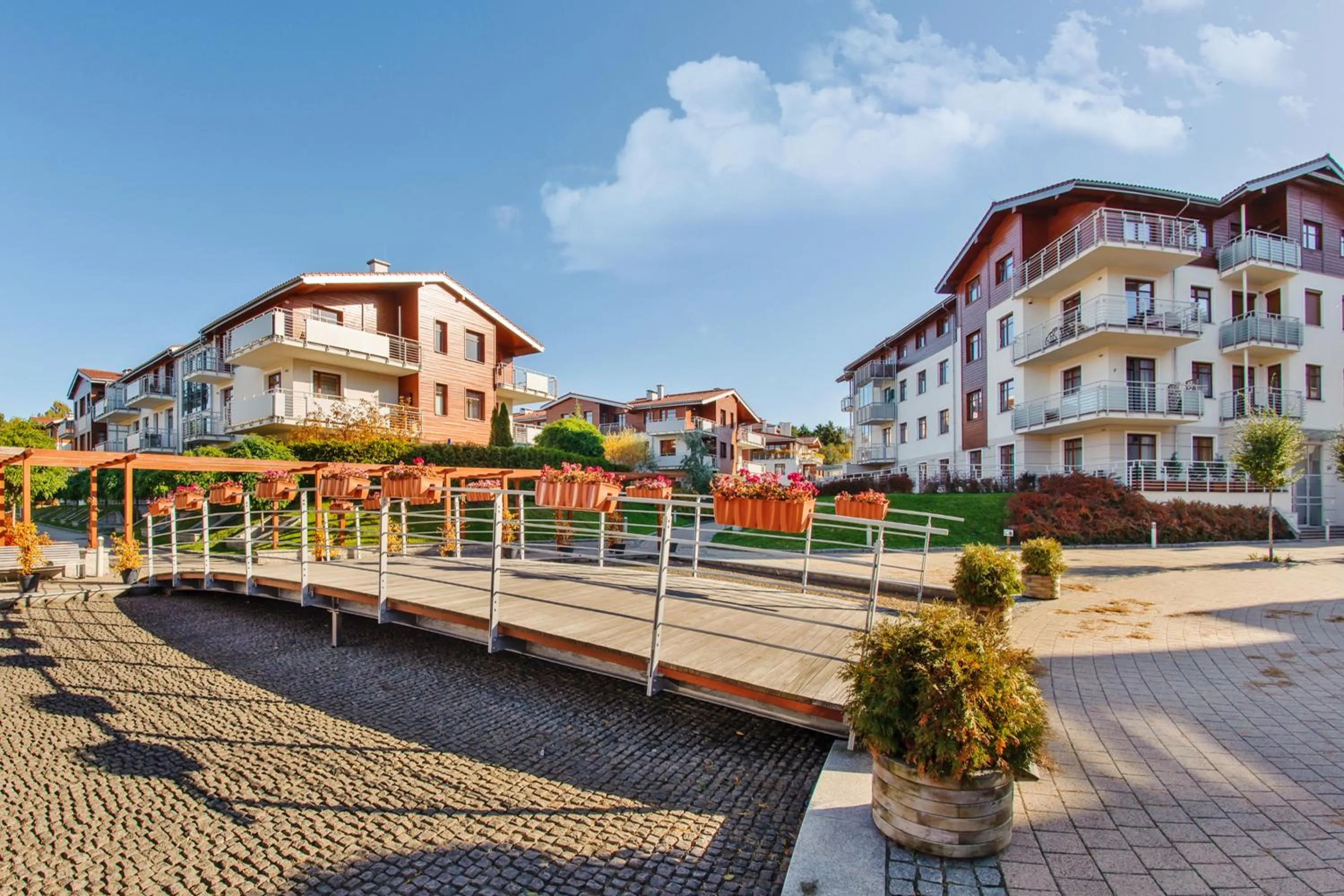 Property building in Neptun Park, Sun & Snow